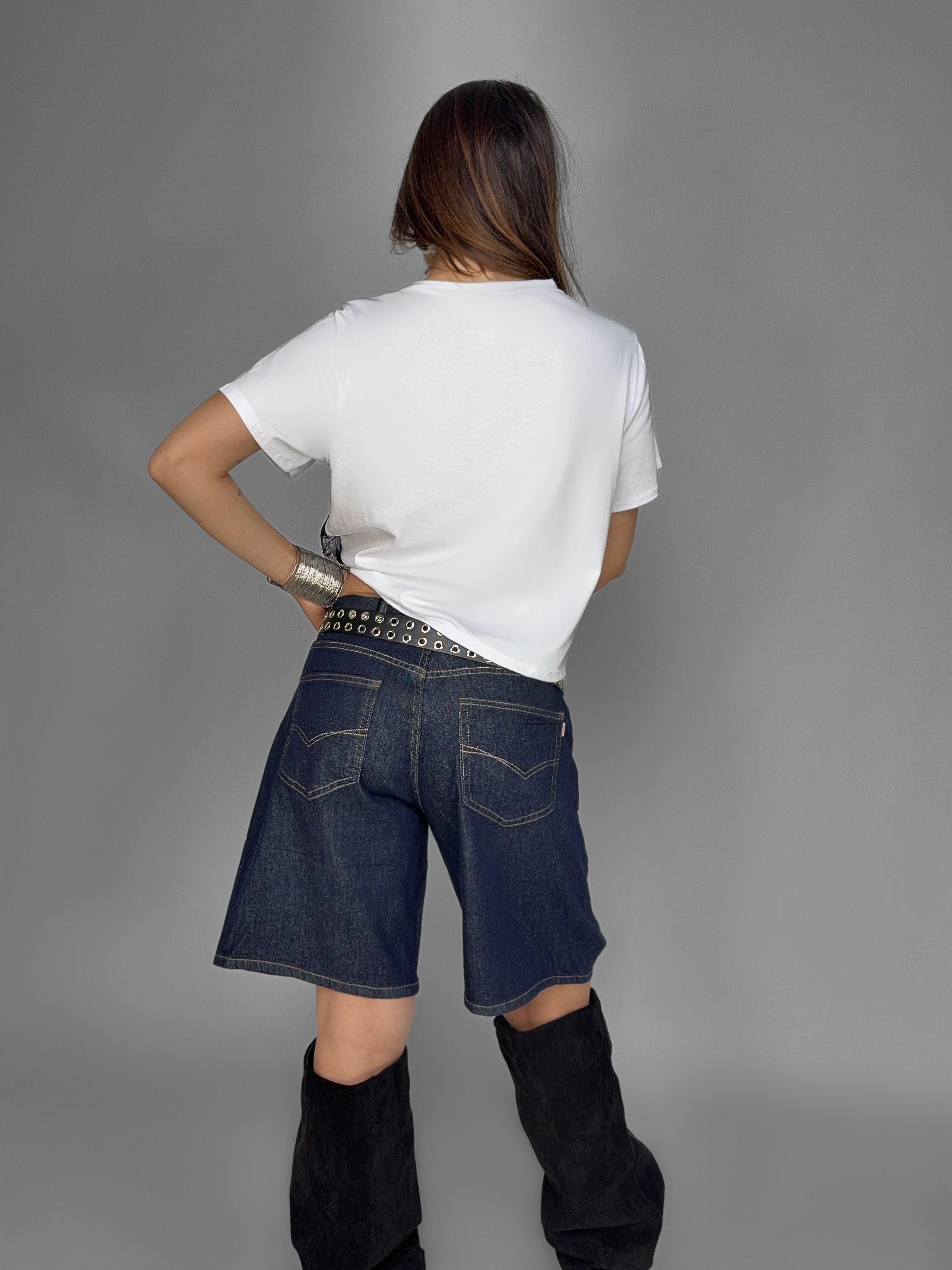 Top in pizzo a strati