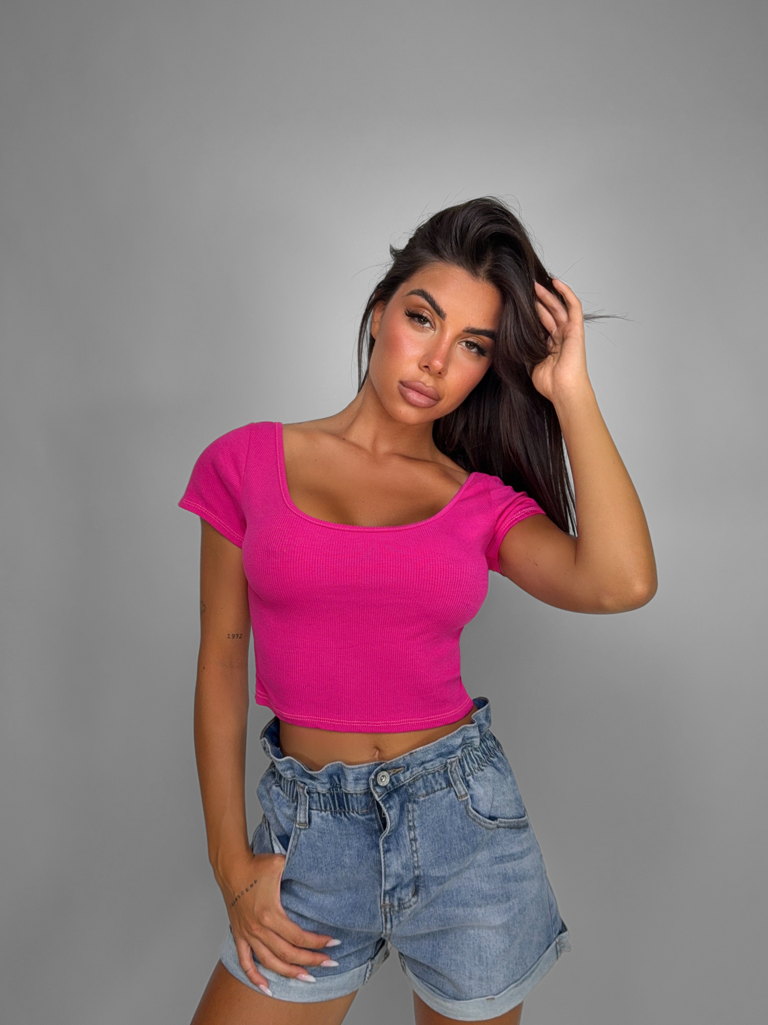Top Lace-Up Crop-Pink