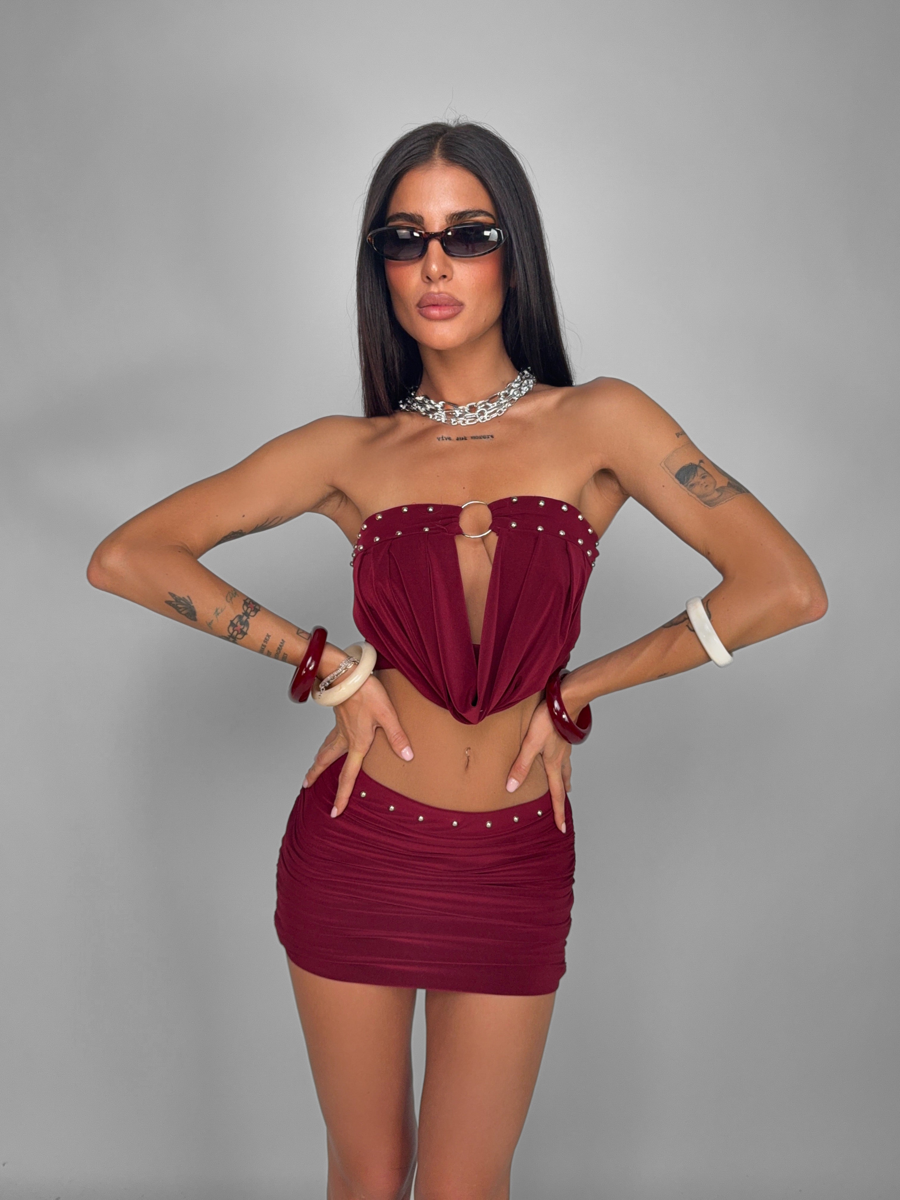 Completo Luna Studded-Cherry Red