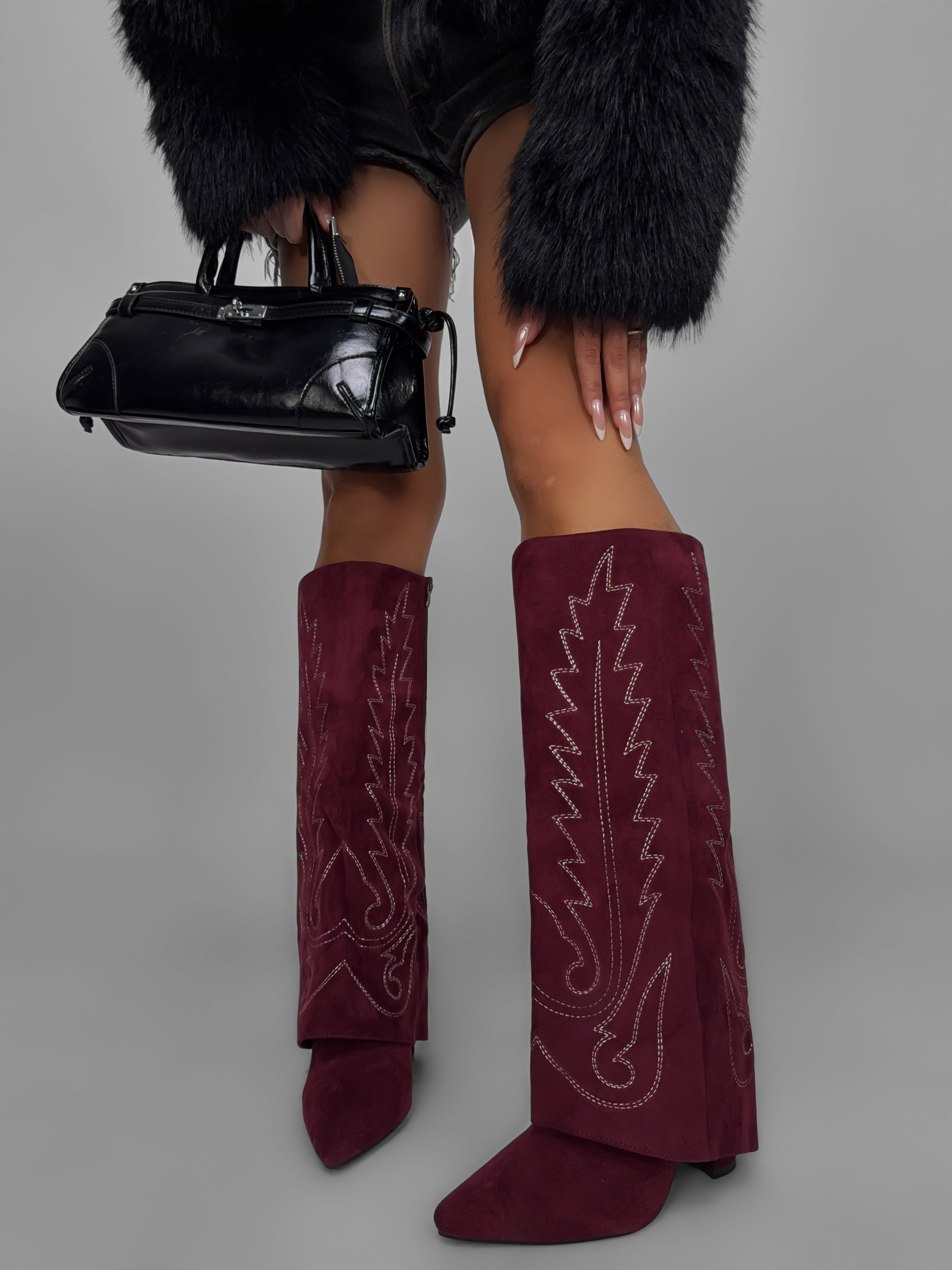 Camperos Emphasis - Cherry Red