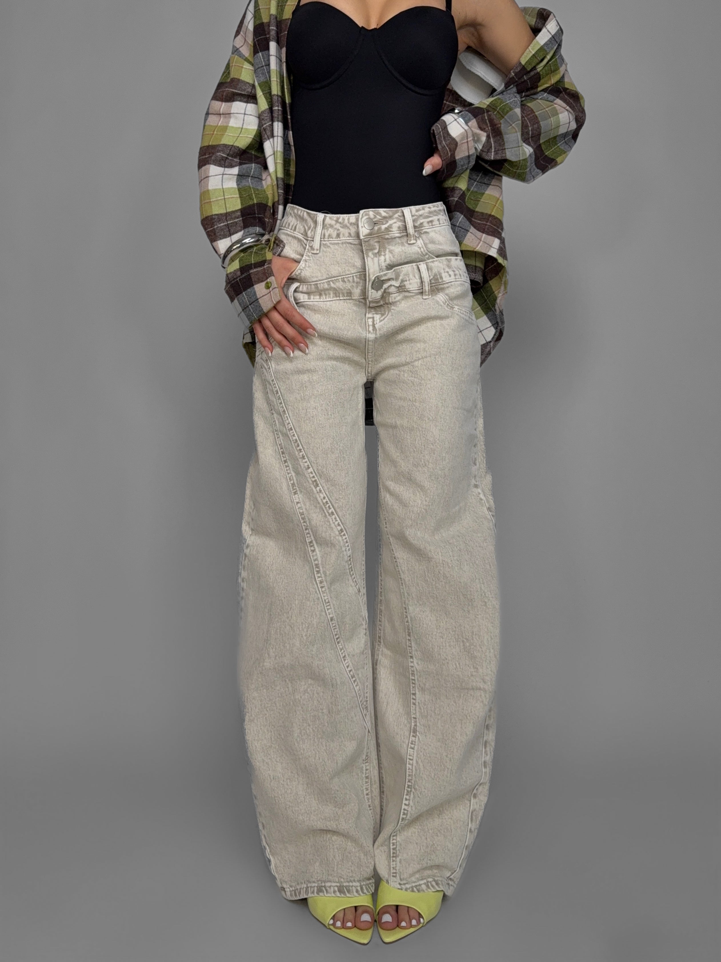 Distressed Jeans