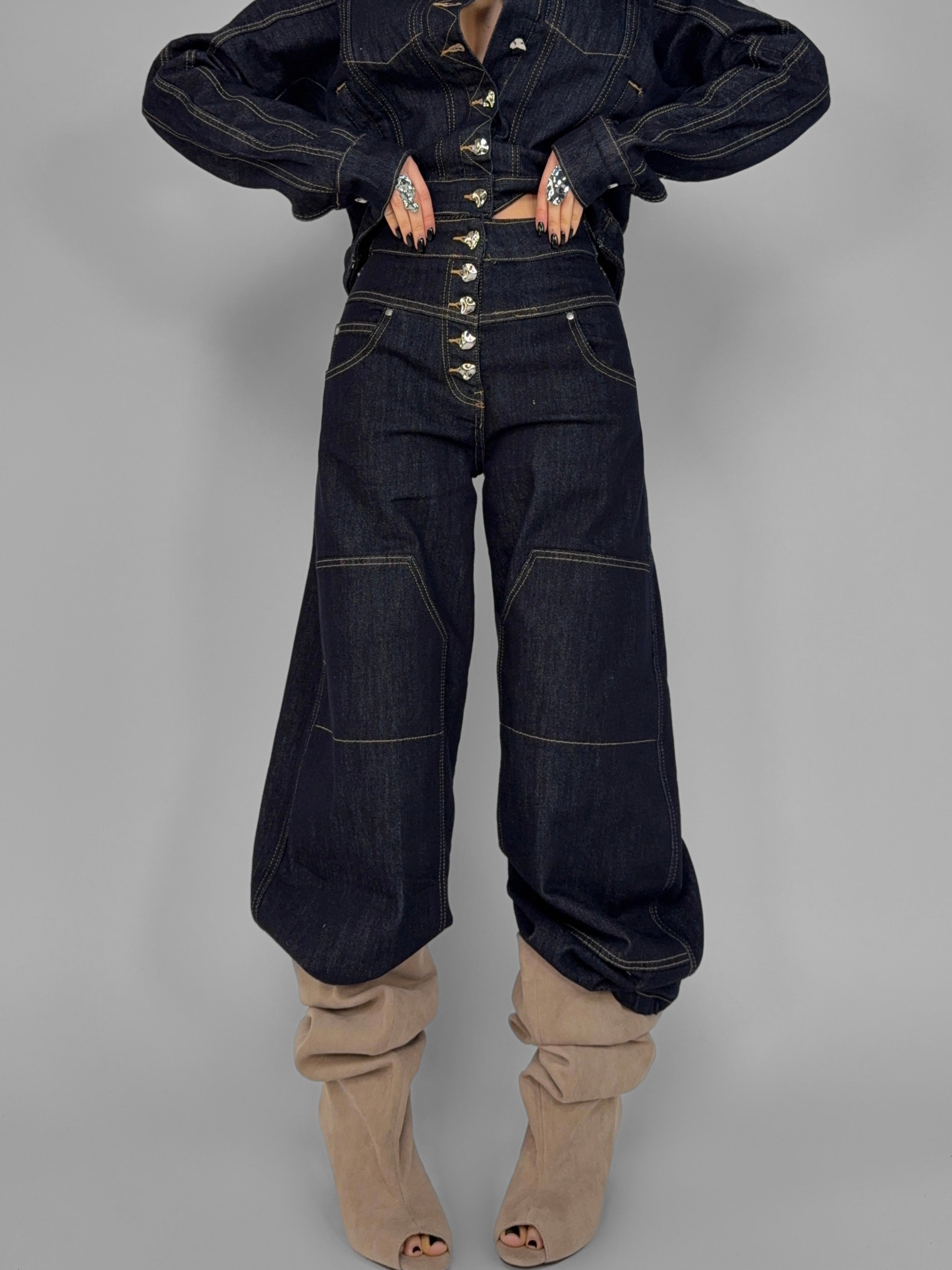 Jeans Icon Button