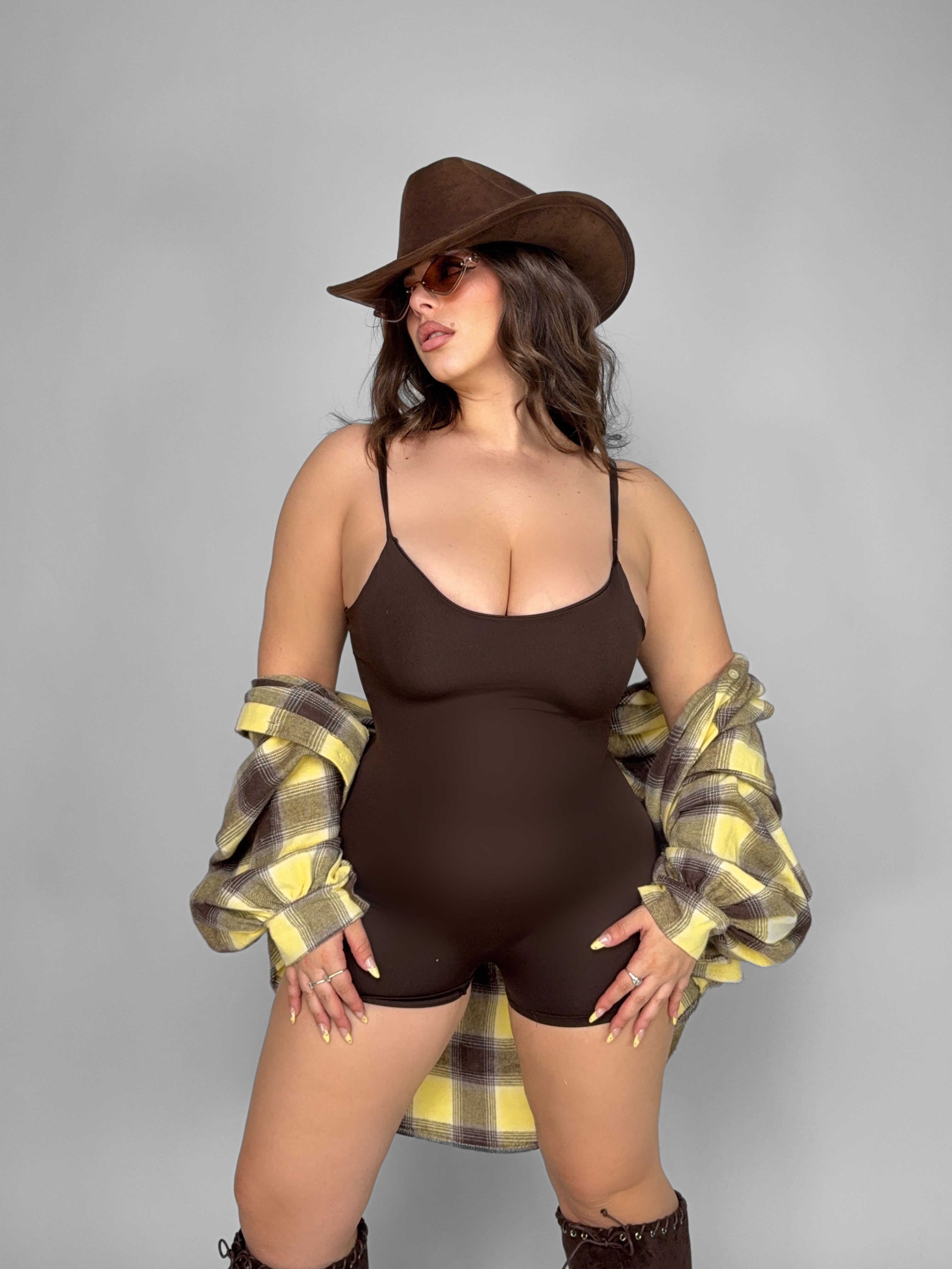 CURVY FIT - Tuta Minimalist-Brown