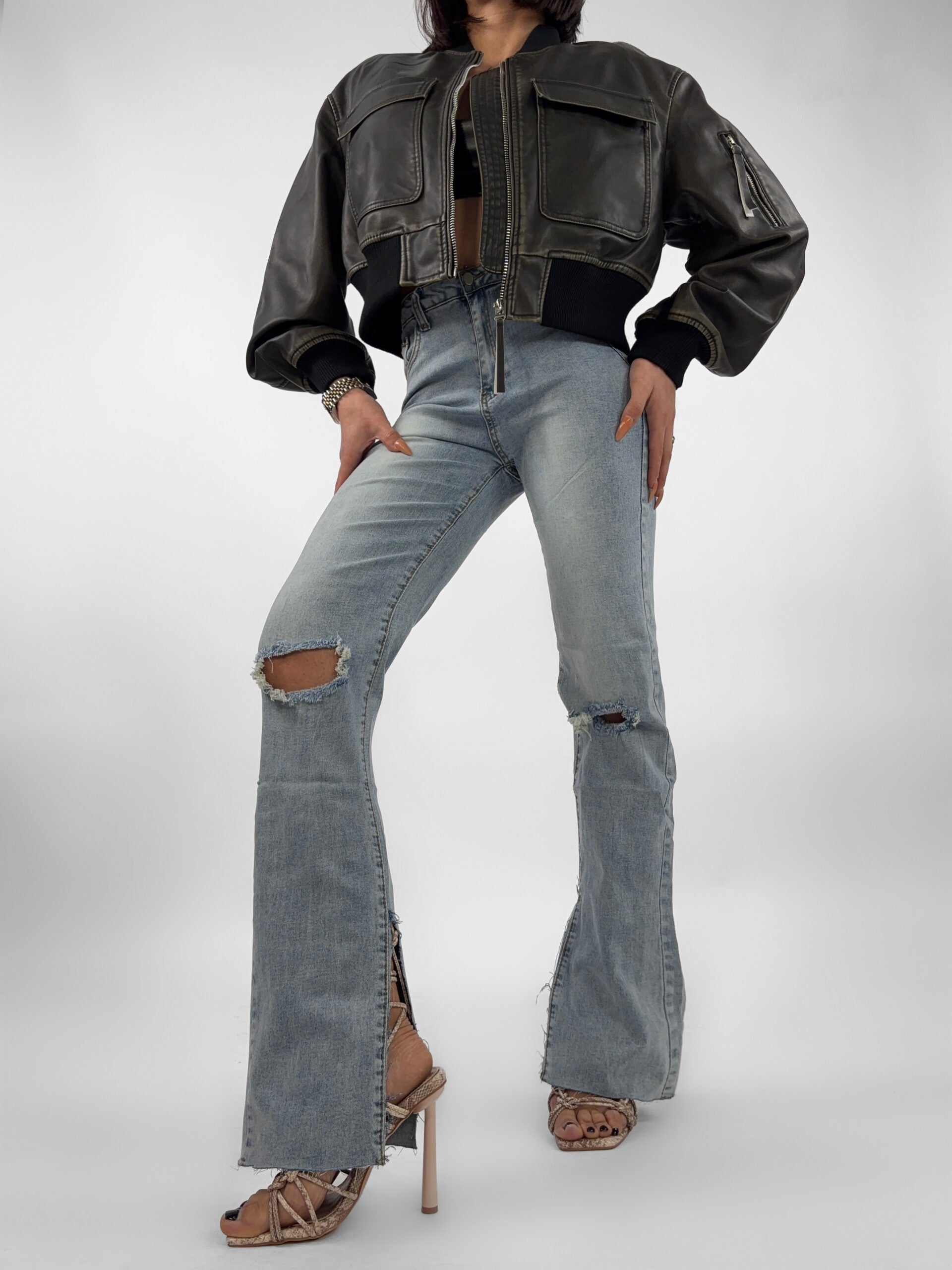 Jeans Shredded