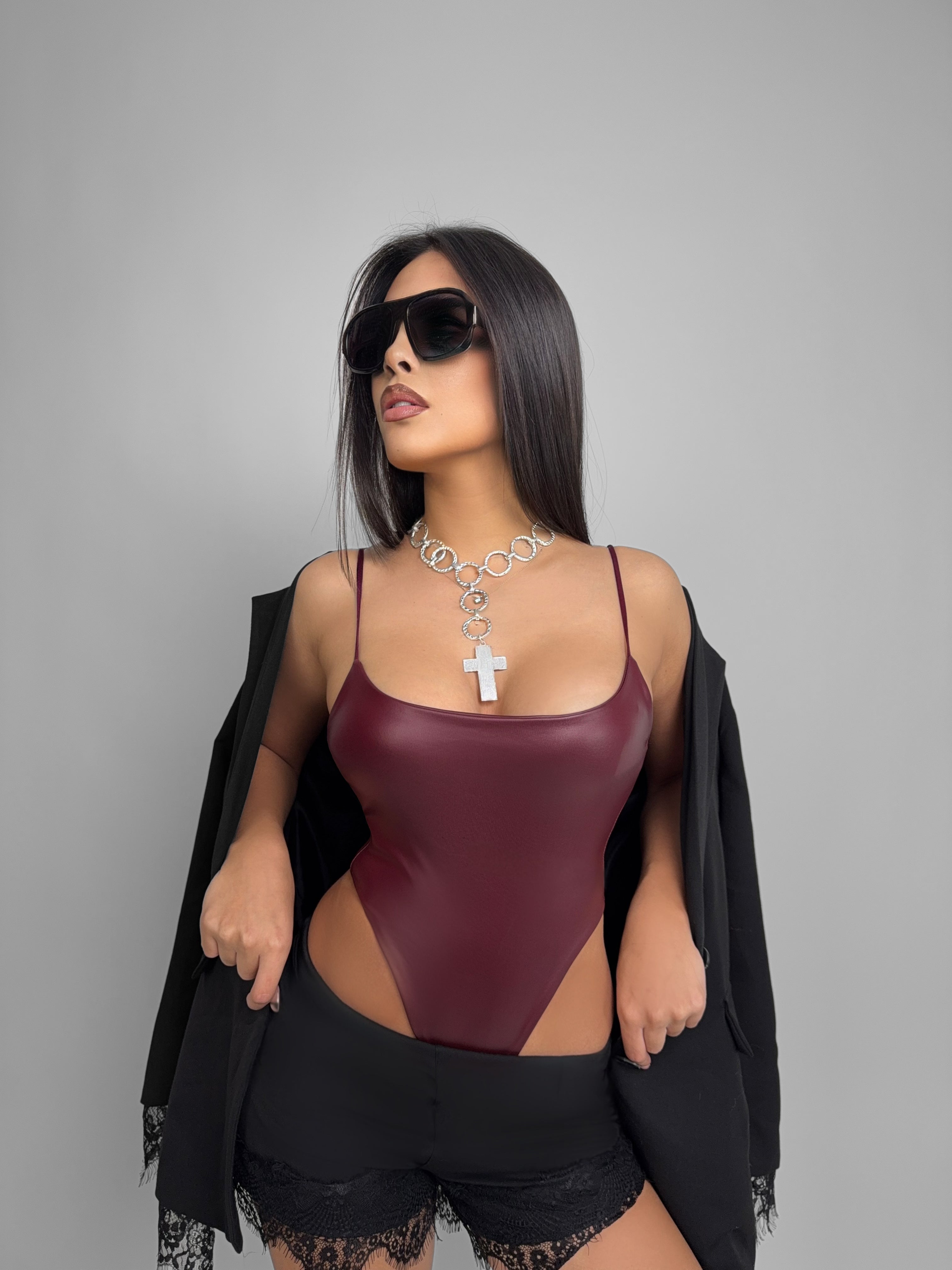 Body Leather Dot-Cherry-red