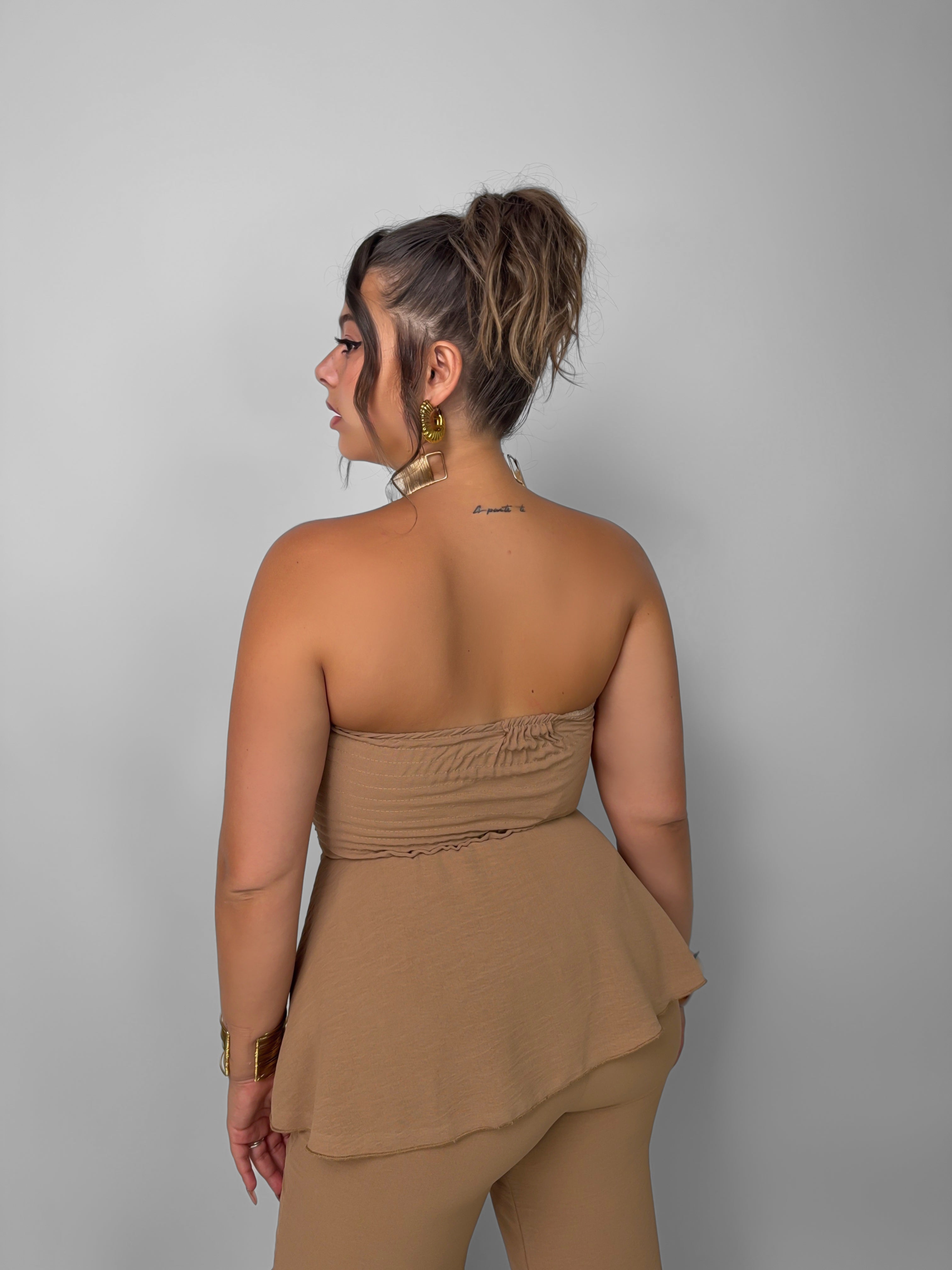 CURVY FIT - Tuta Virality - Camel