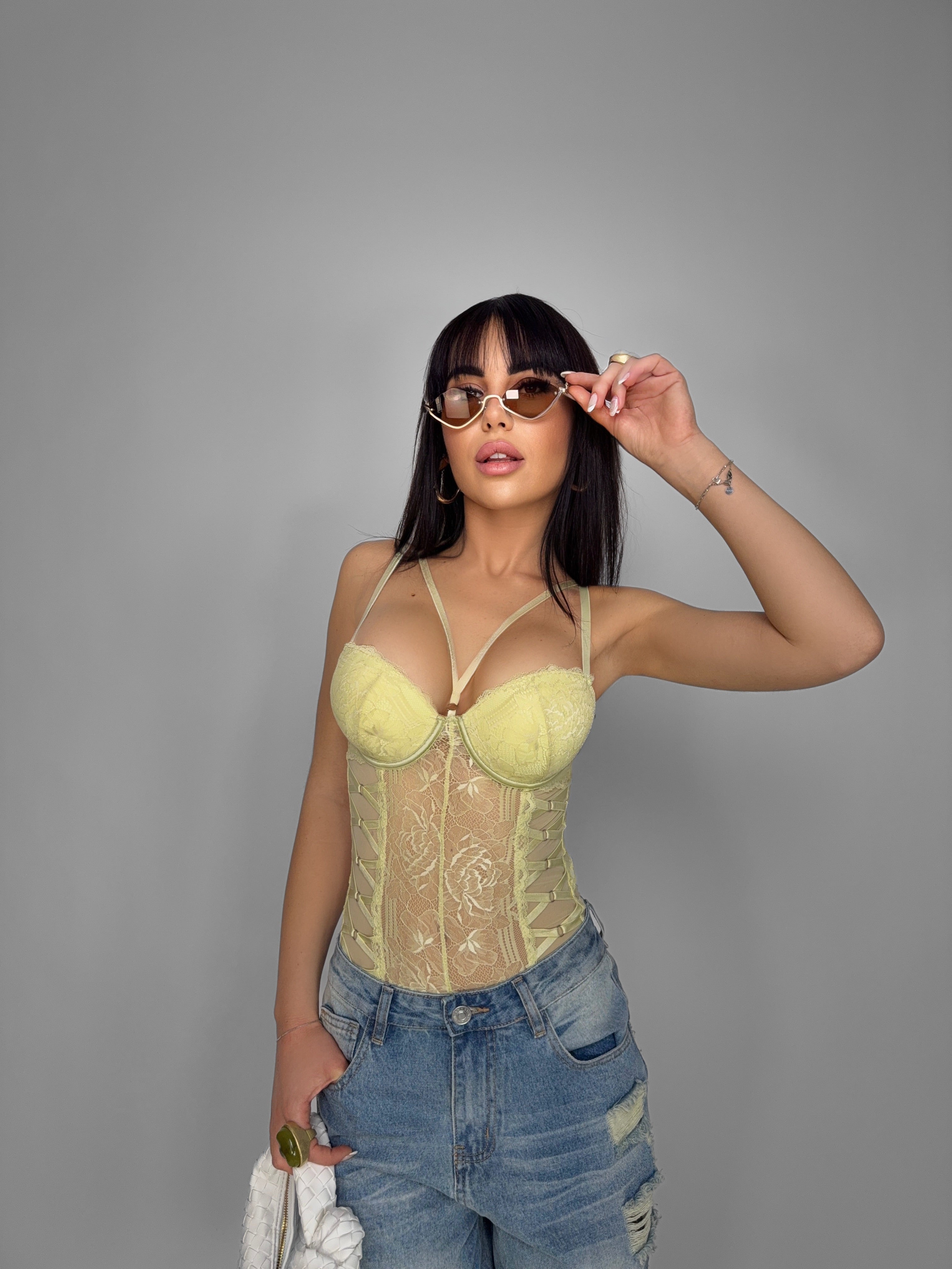 Body Captive Lace-Yellow