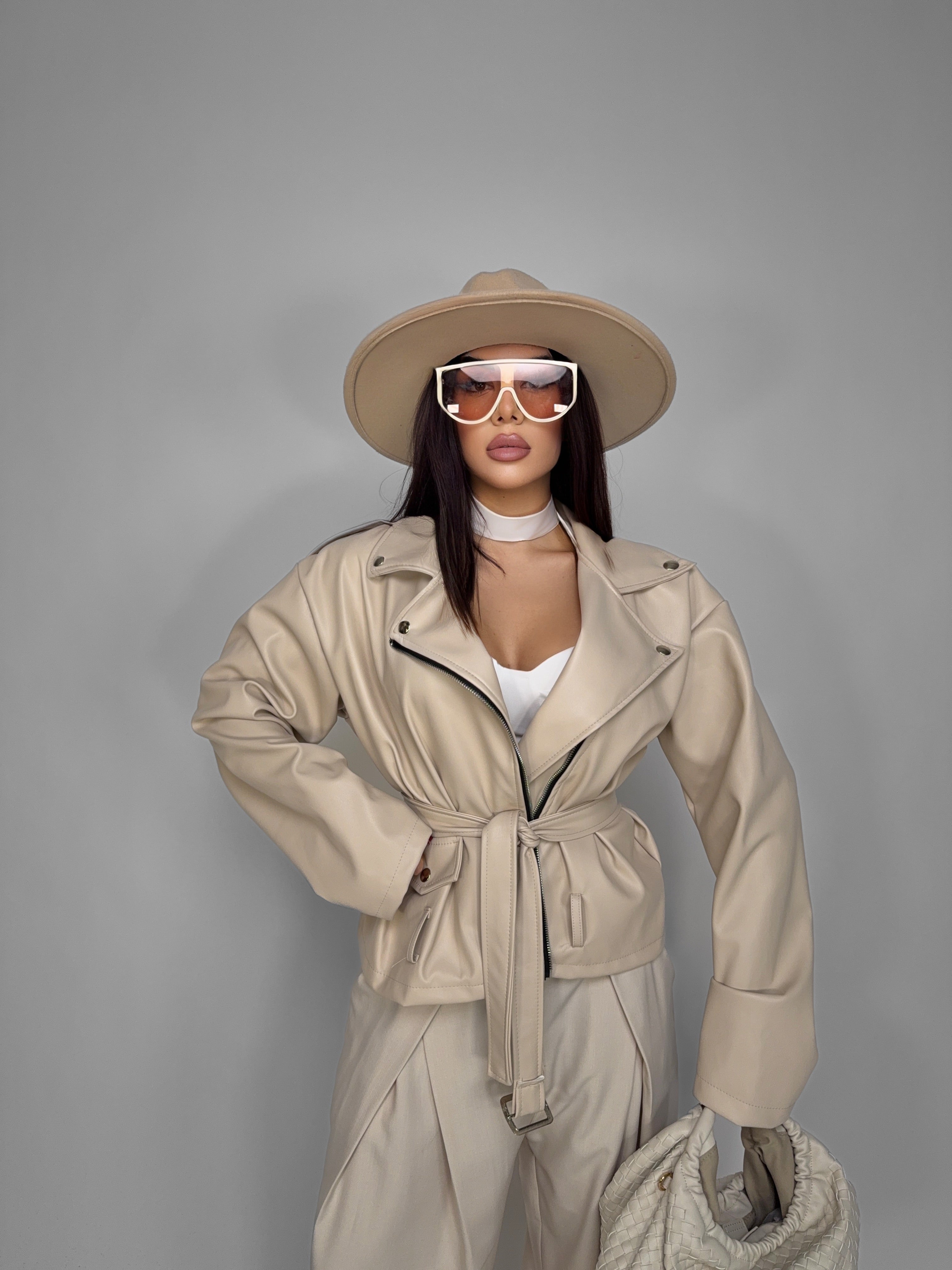 Chiodo Over Leather-Beige