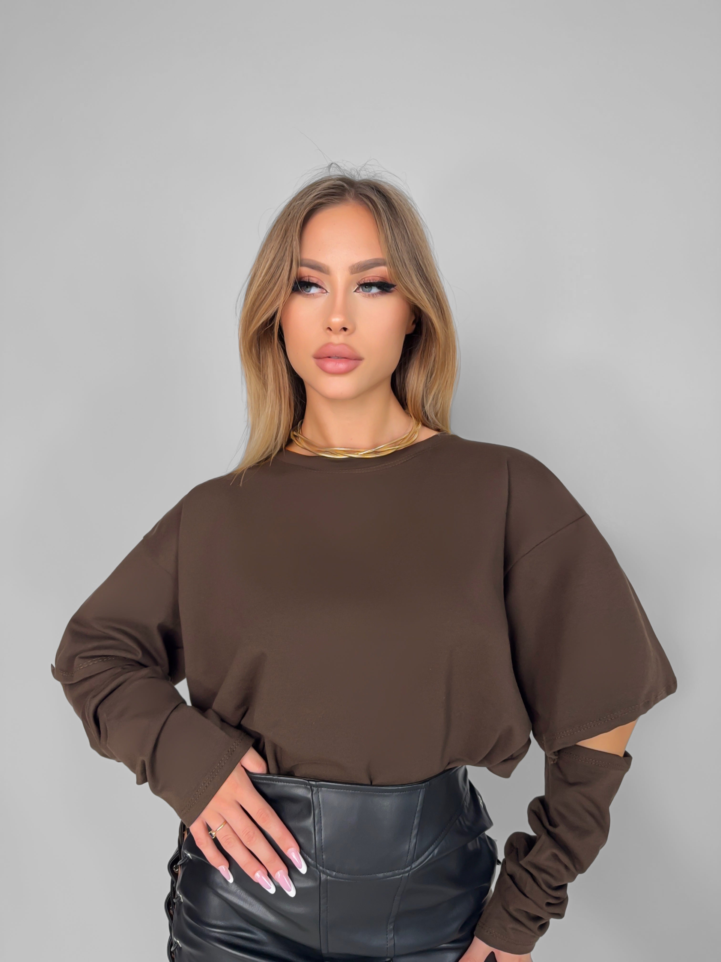 T-Shirt Shoulder On
