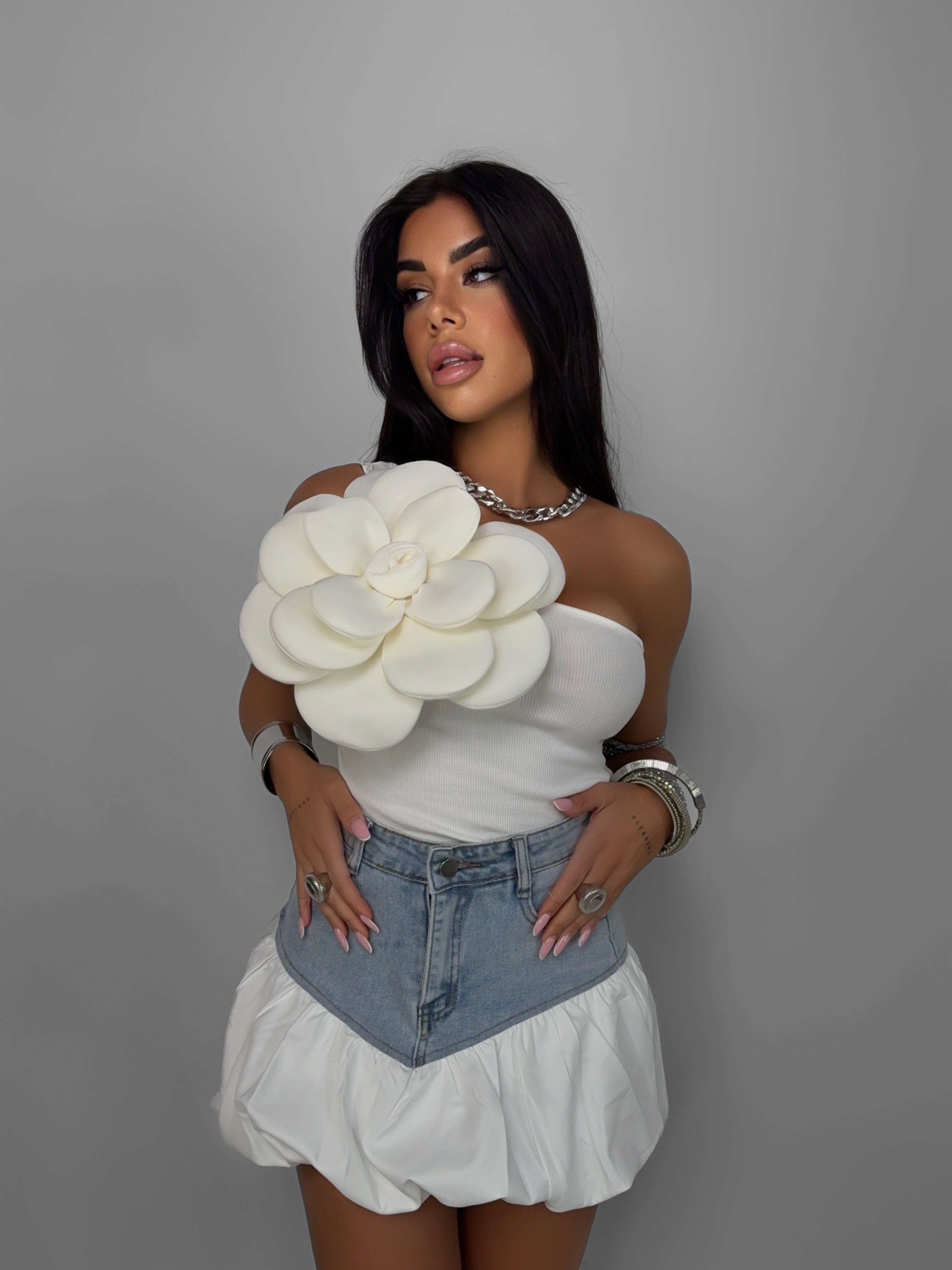 Top Daisy
