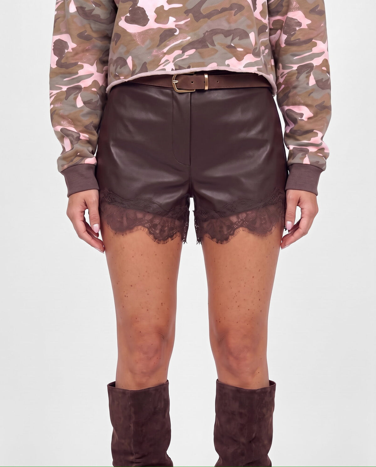 Shorts Lace Edge-Brown