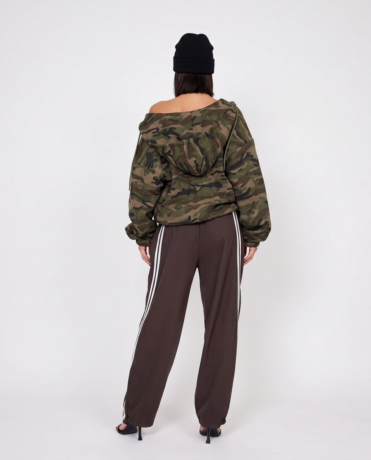 Total Look Side Stripe-Brown