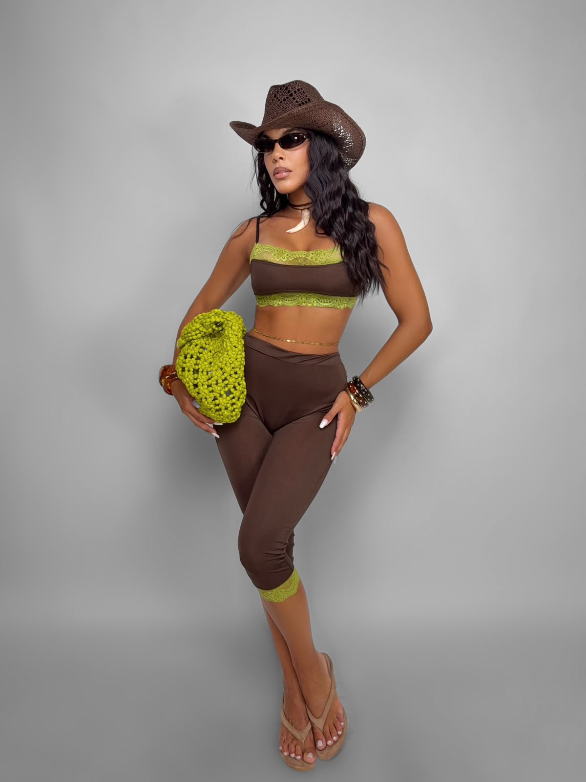 Completo Sleek Lace-Brown