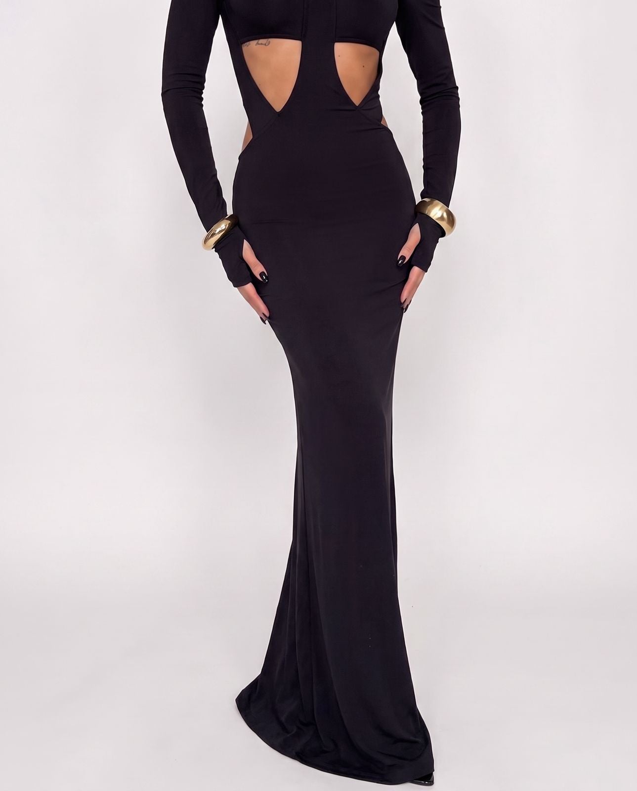 Abito Essential Cut-Out