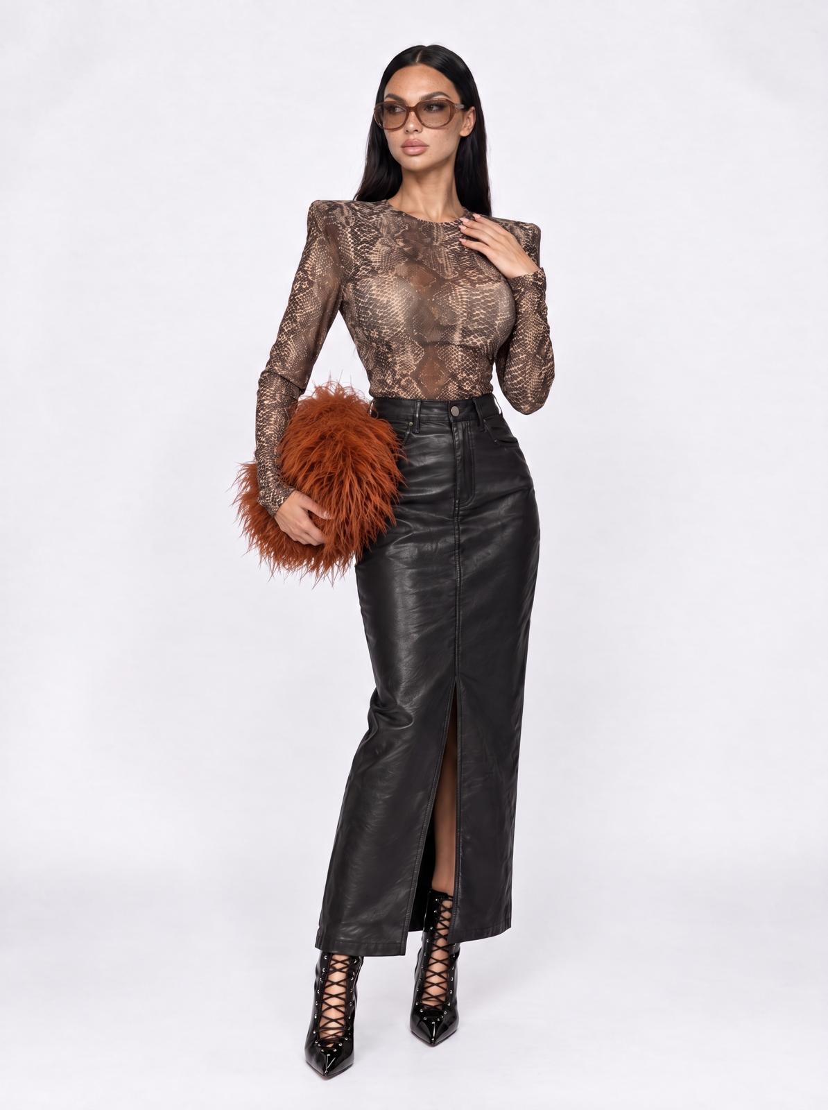 Total Look Cobra Shoulder