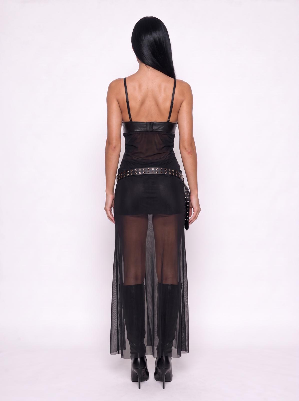 Abito Rebel Veil