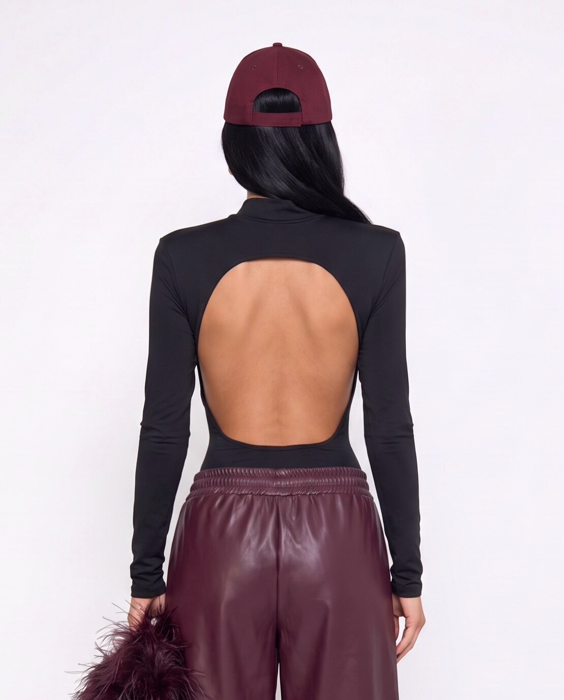 Body Back Scoop-Black