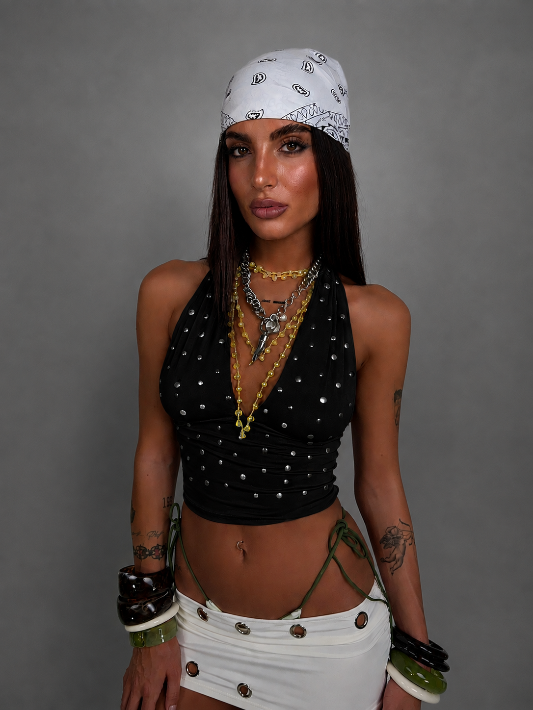 Top Glam Stud-Black