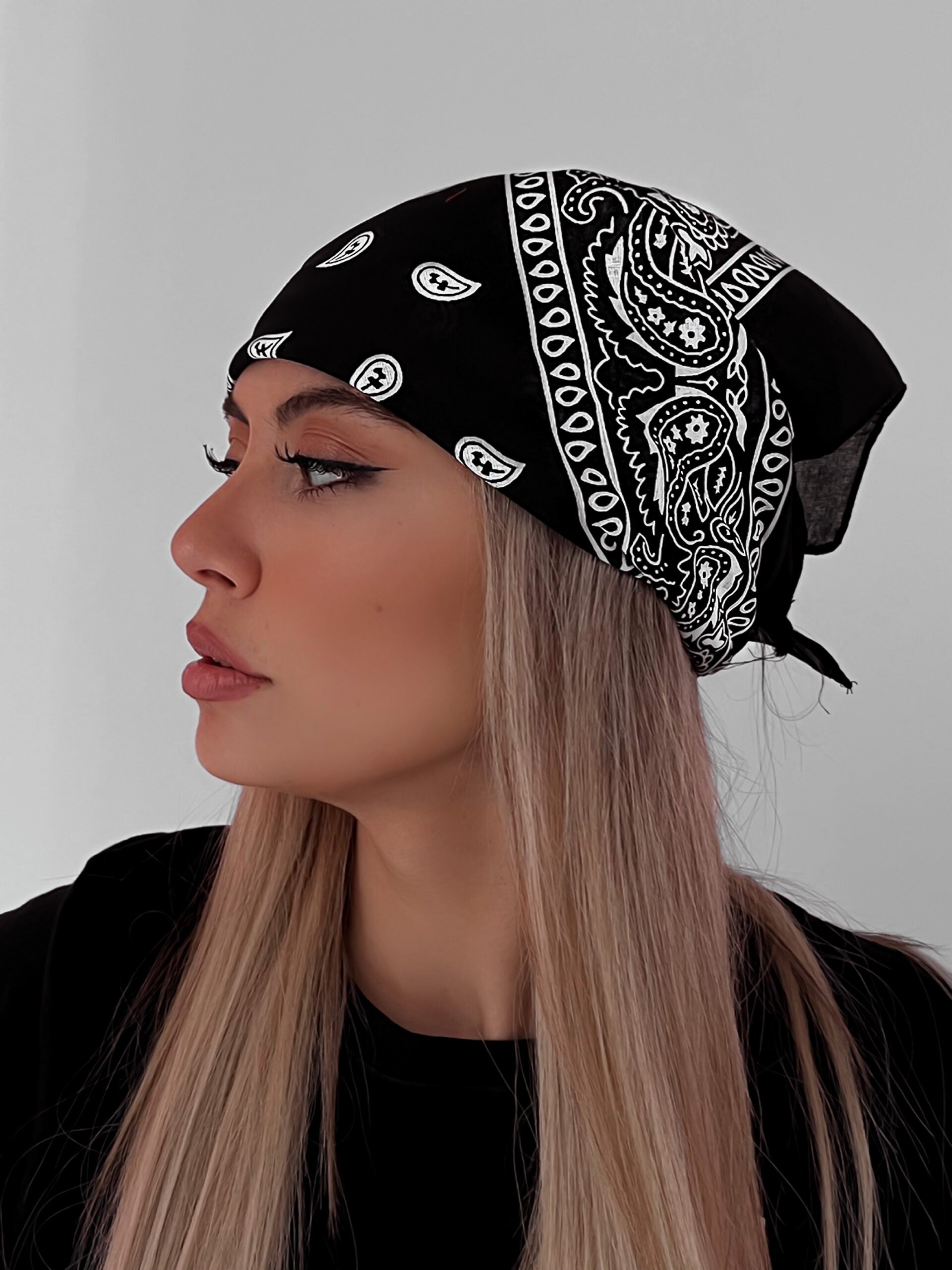 Bandana Only Me-Black