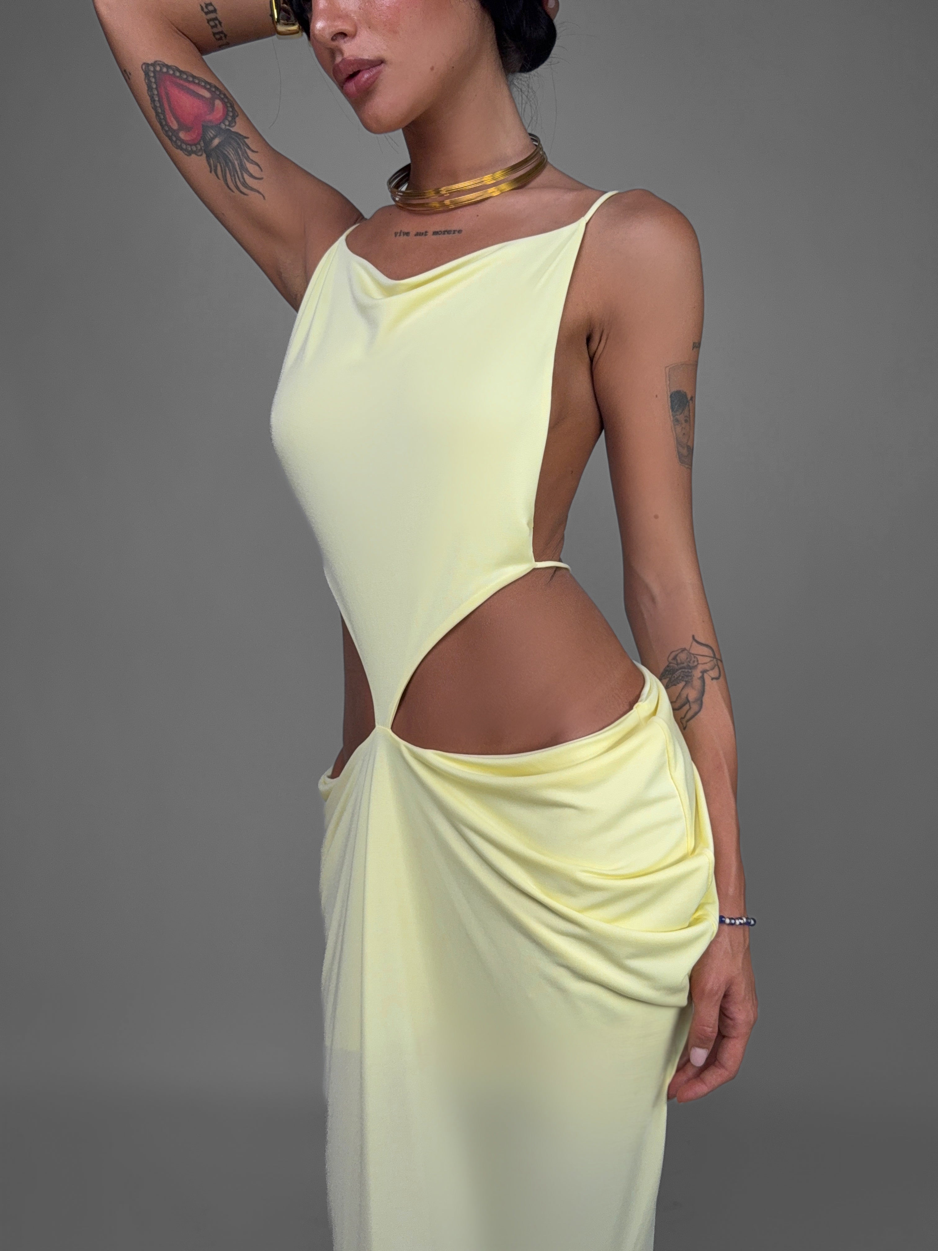 Abito Side Slit Cut-Out-Yellow