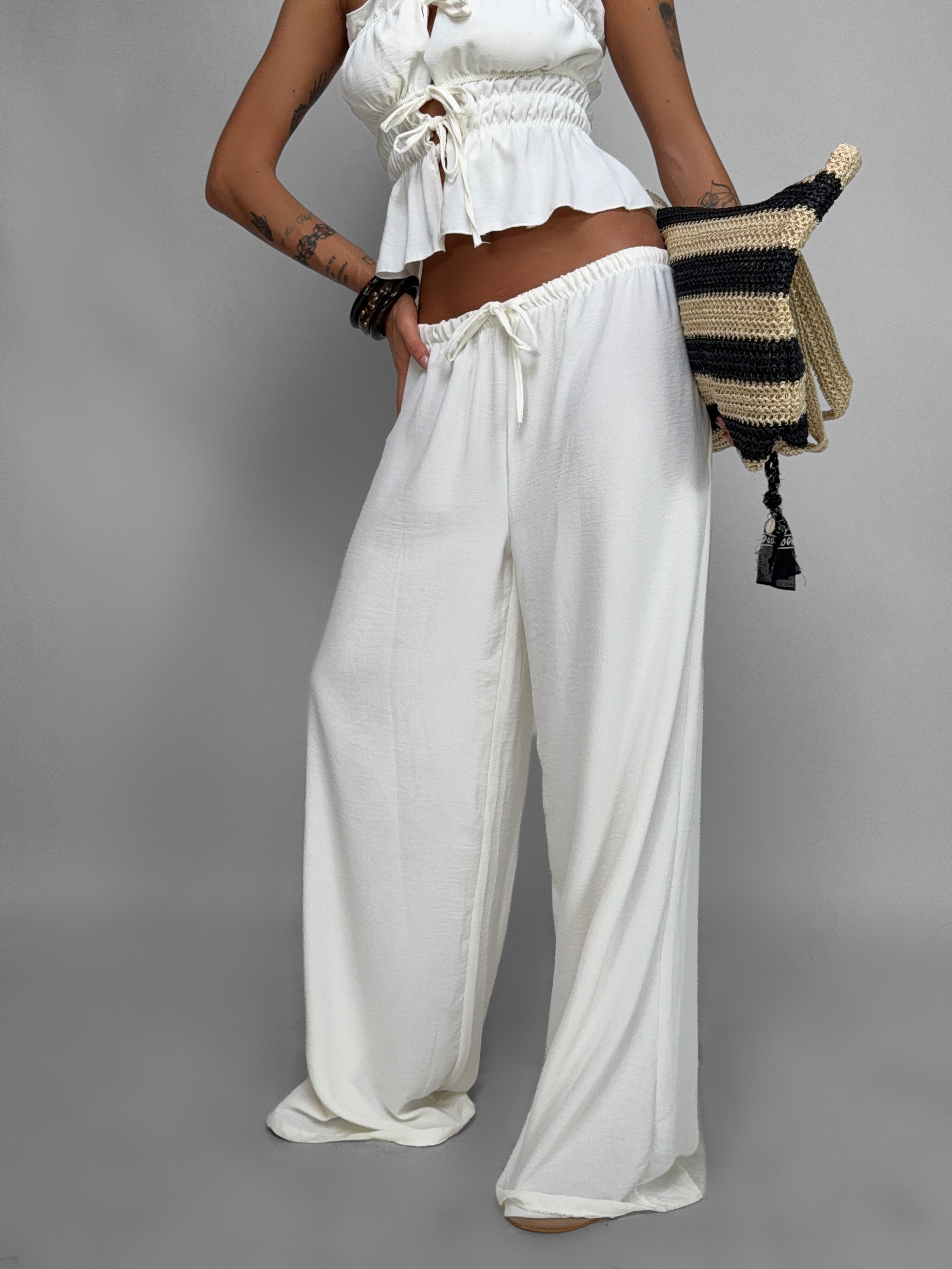Completo Summer Bow-White