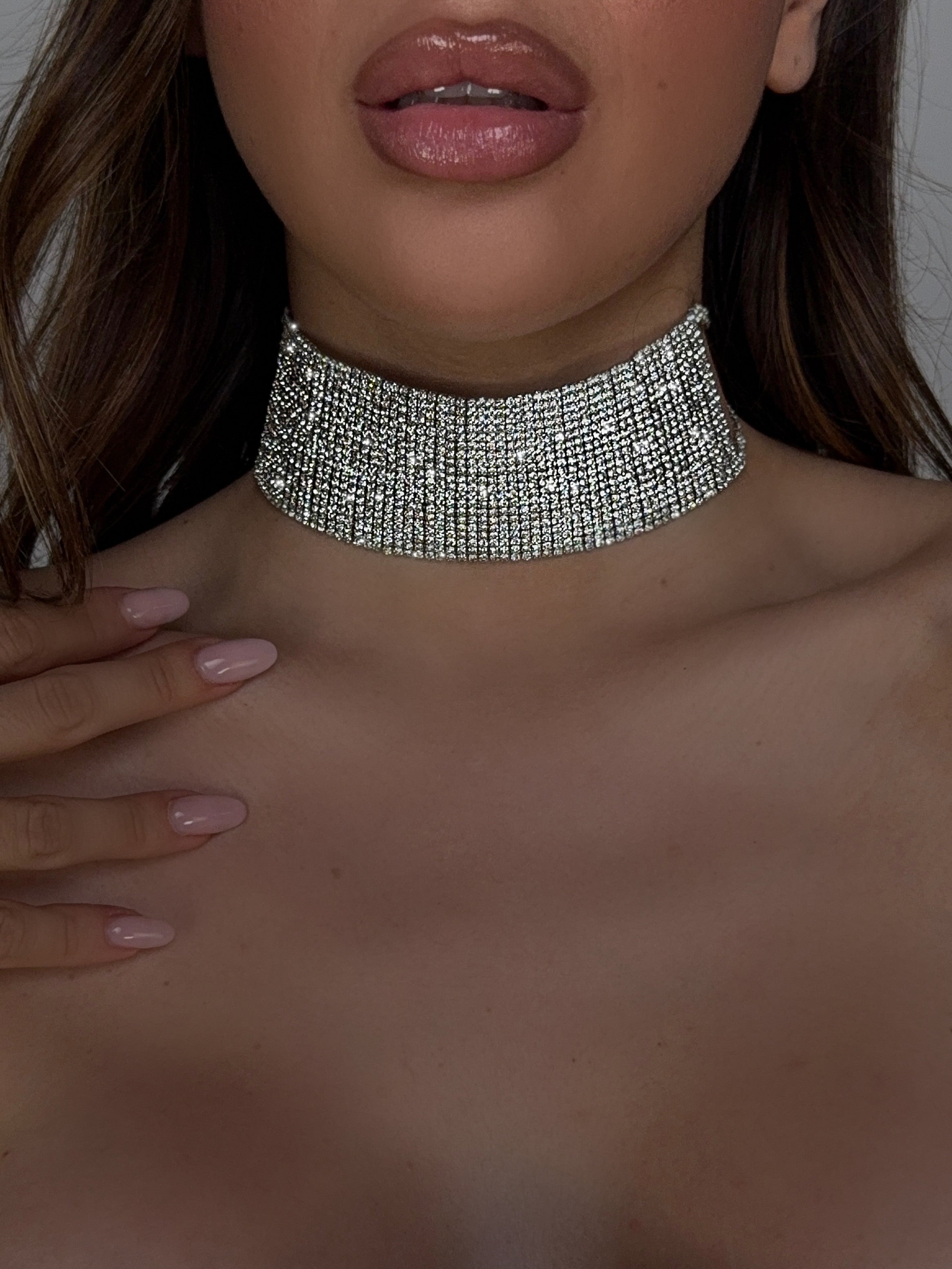 Collana High Collar