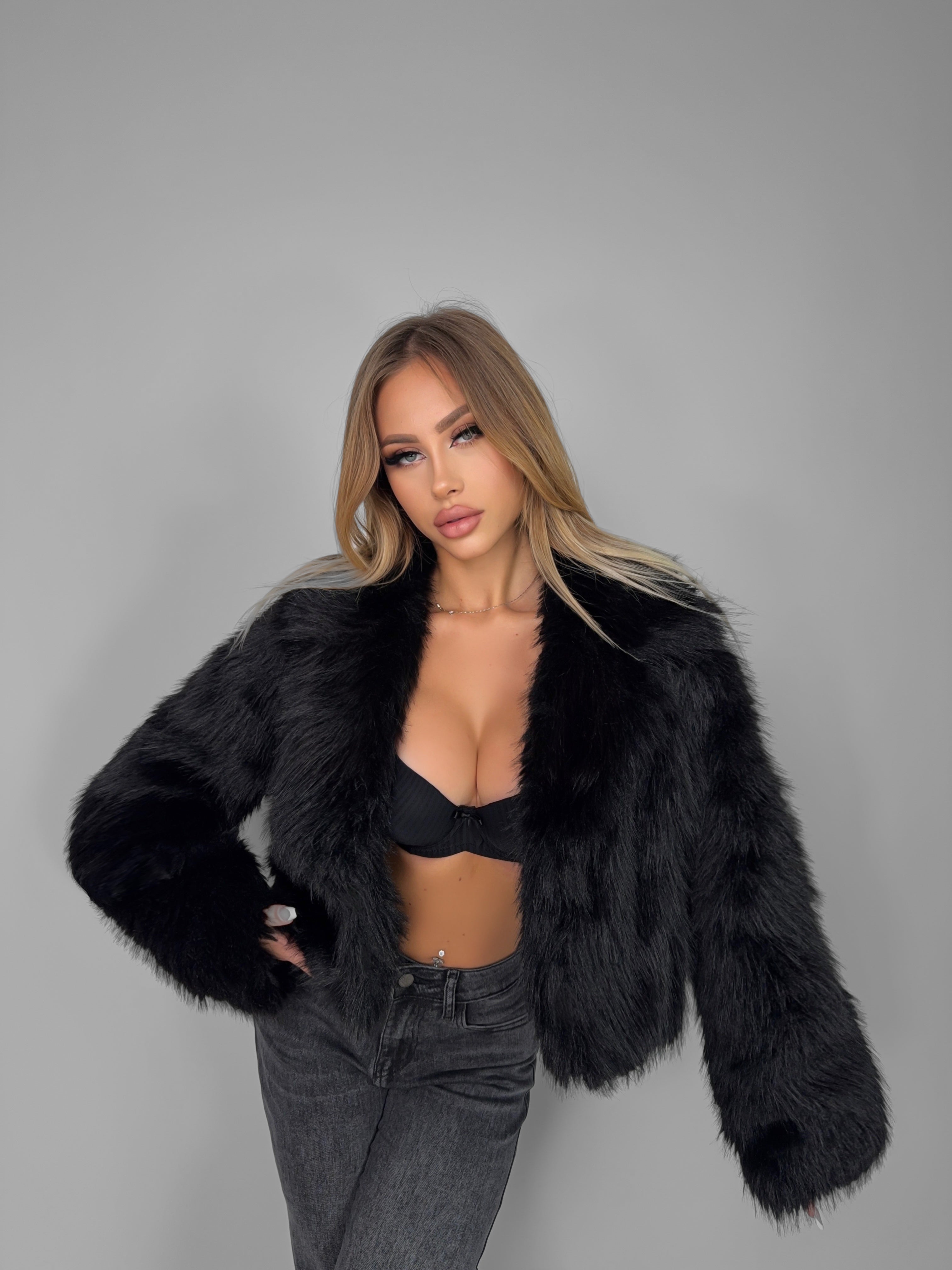 Pelliccia Crop Softly - Black