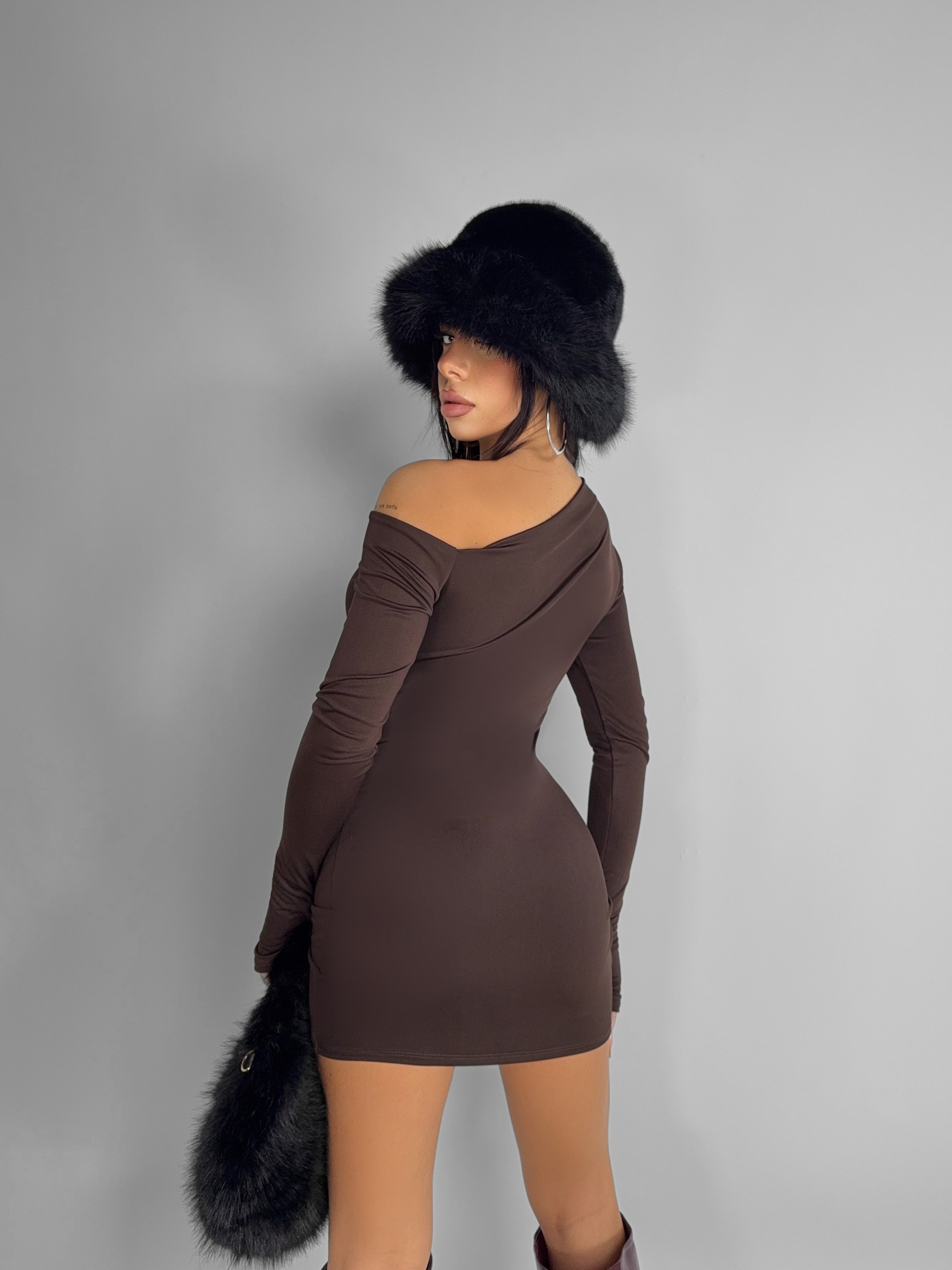 Abito Asymmetrical-Brown