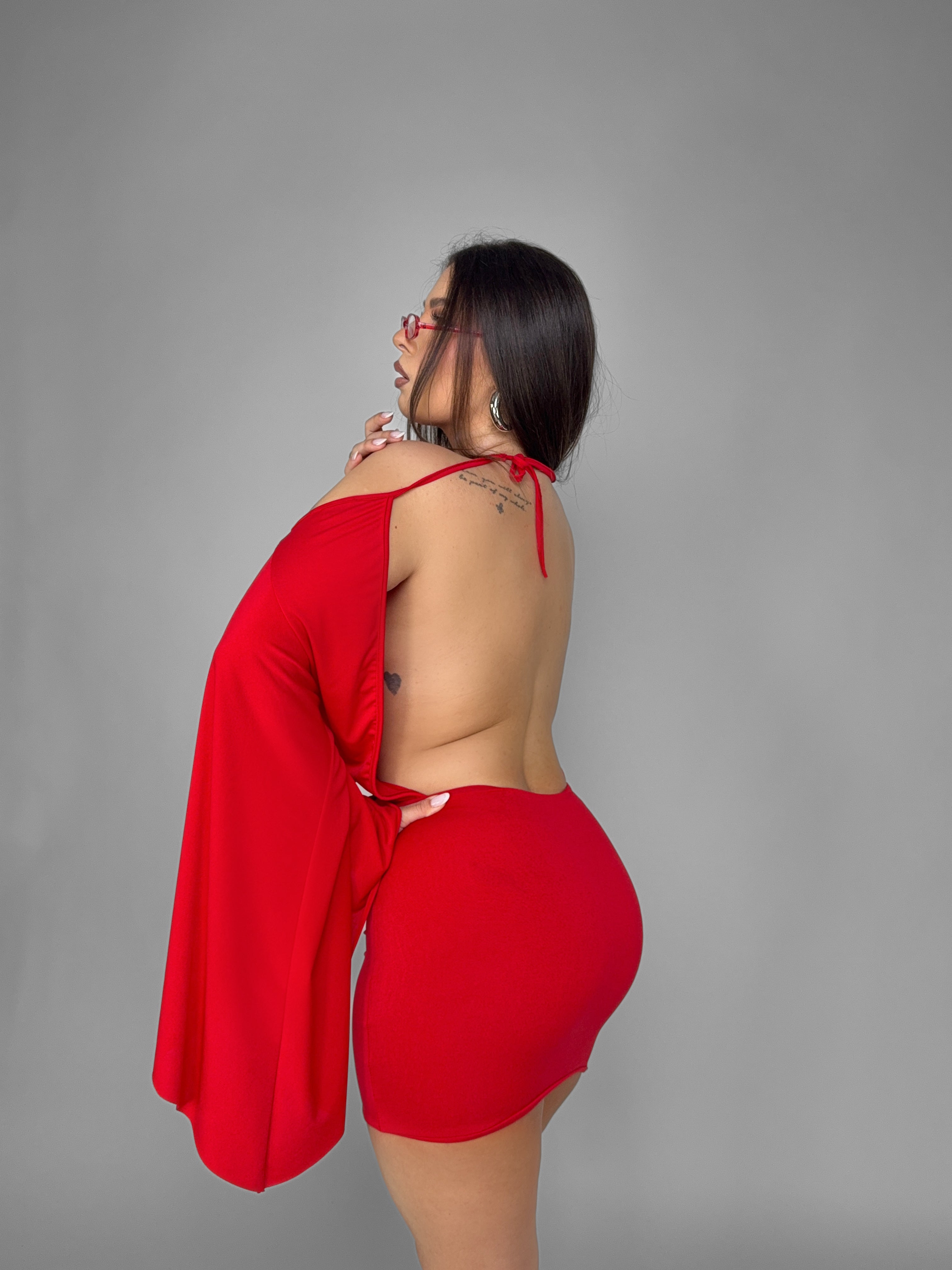 CURVY FIT - Ethereal-Red Dress