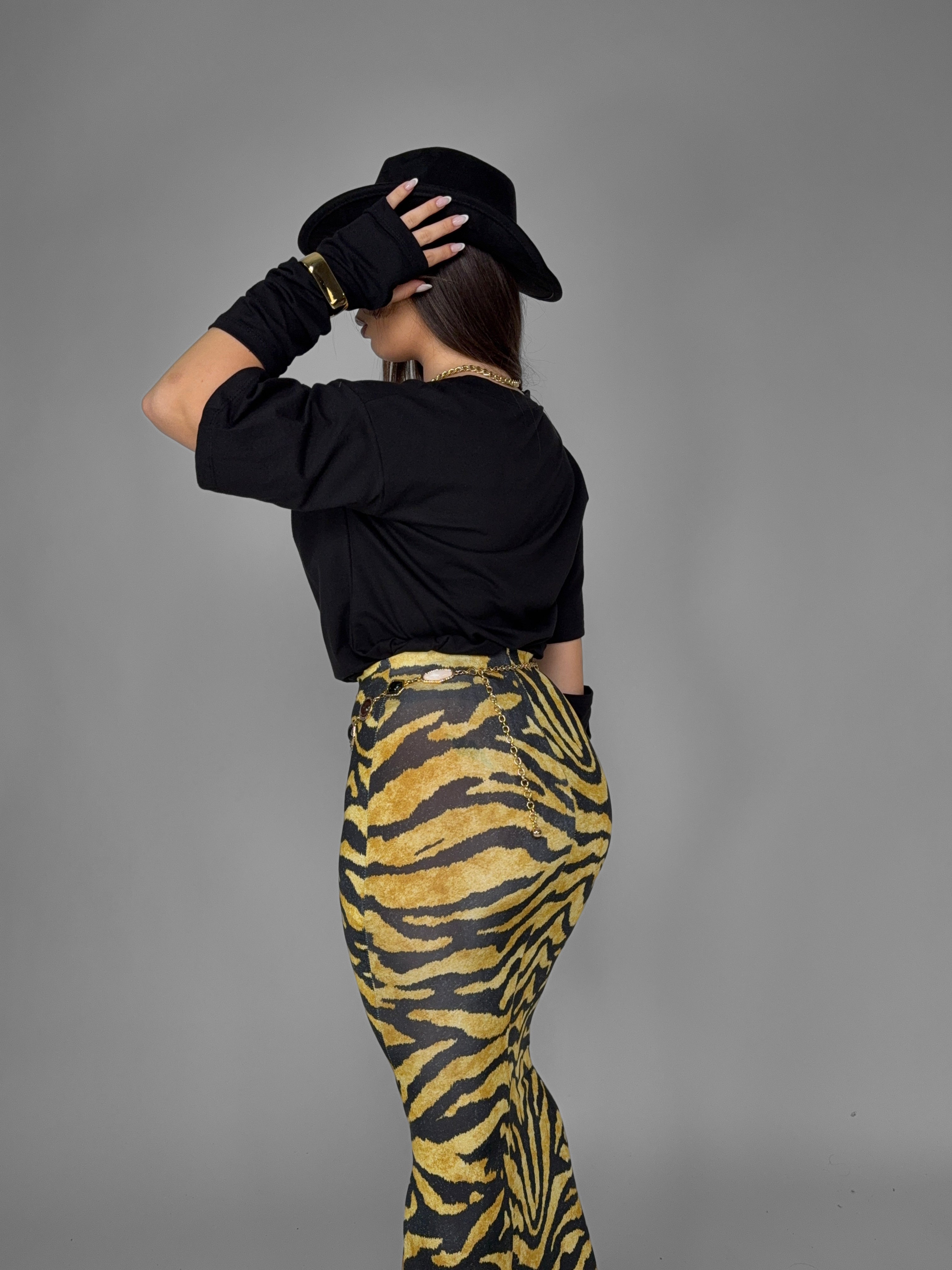 CURVY FIT - Playful-Yellow Zebra Skirt