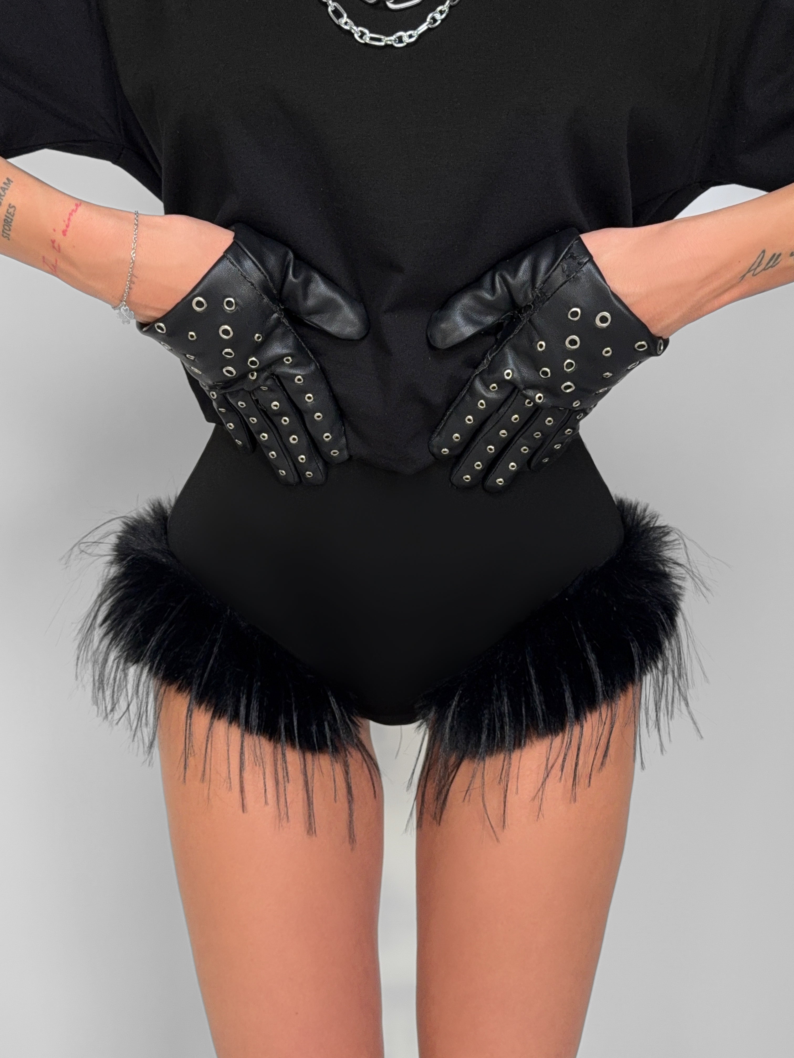 Shorts Hot Feathers