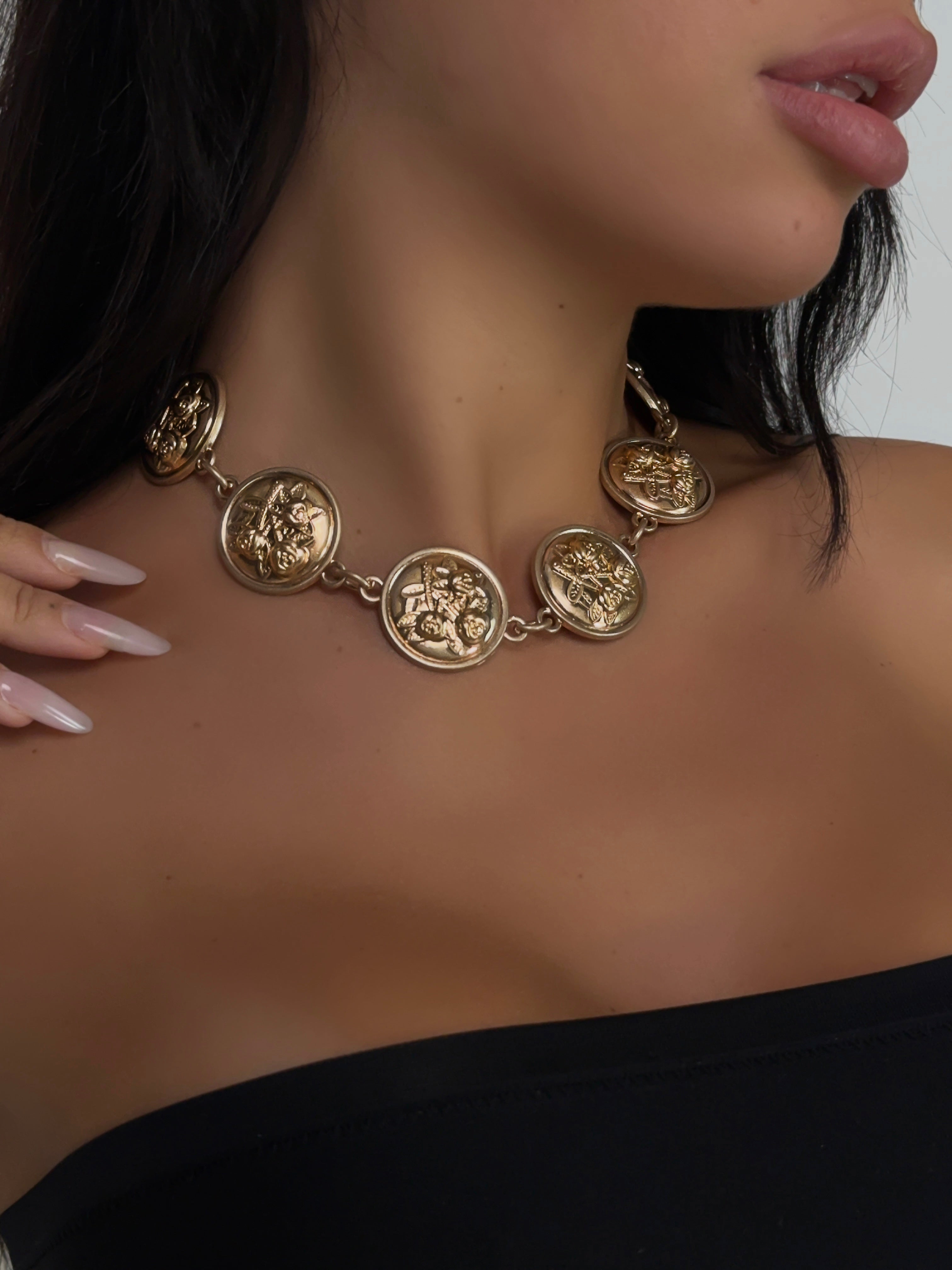Collana Gold Coin