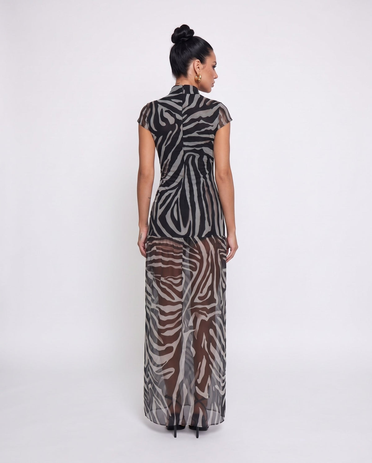 Abito Sheer Cut-Black