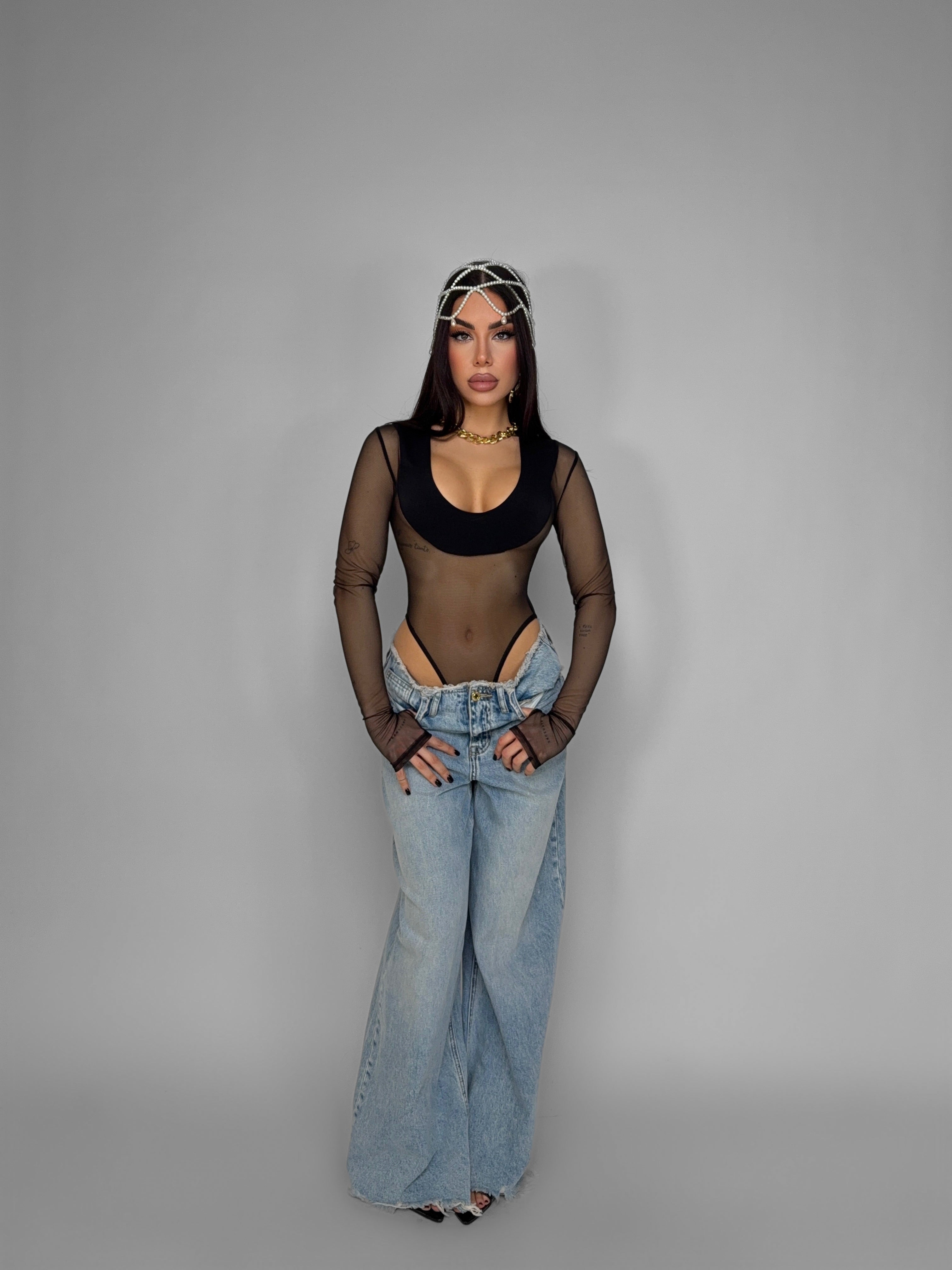 Total Look Overlay