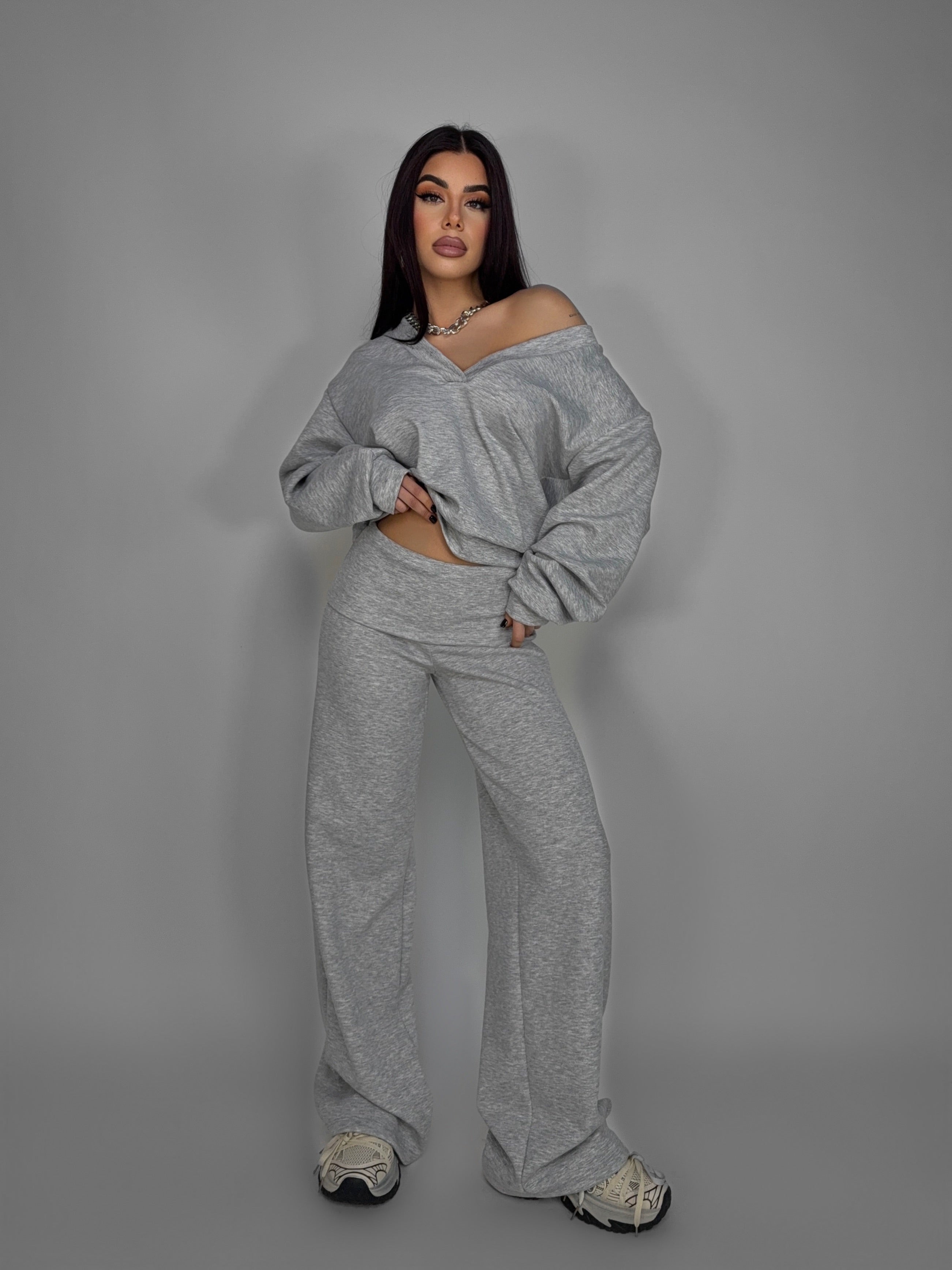 Total Look Britney Grey