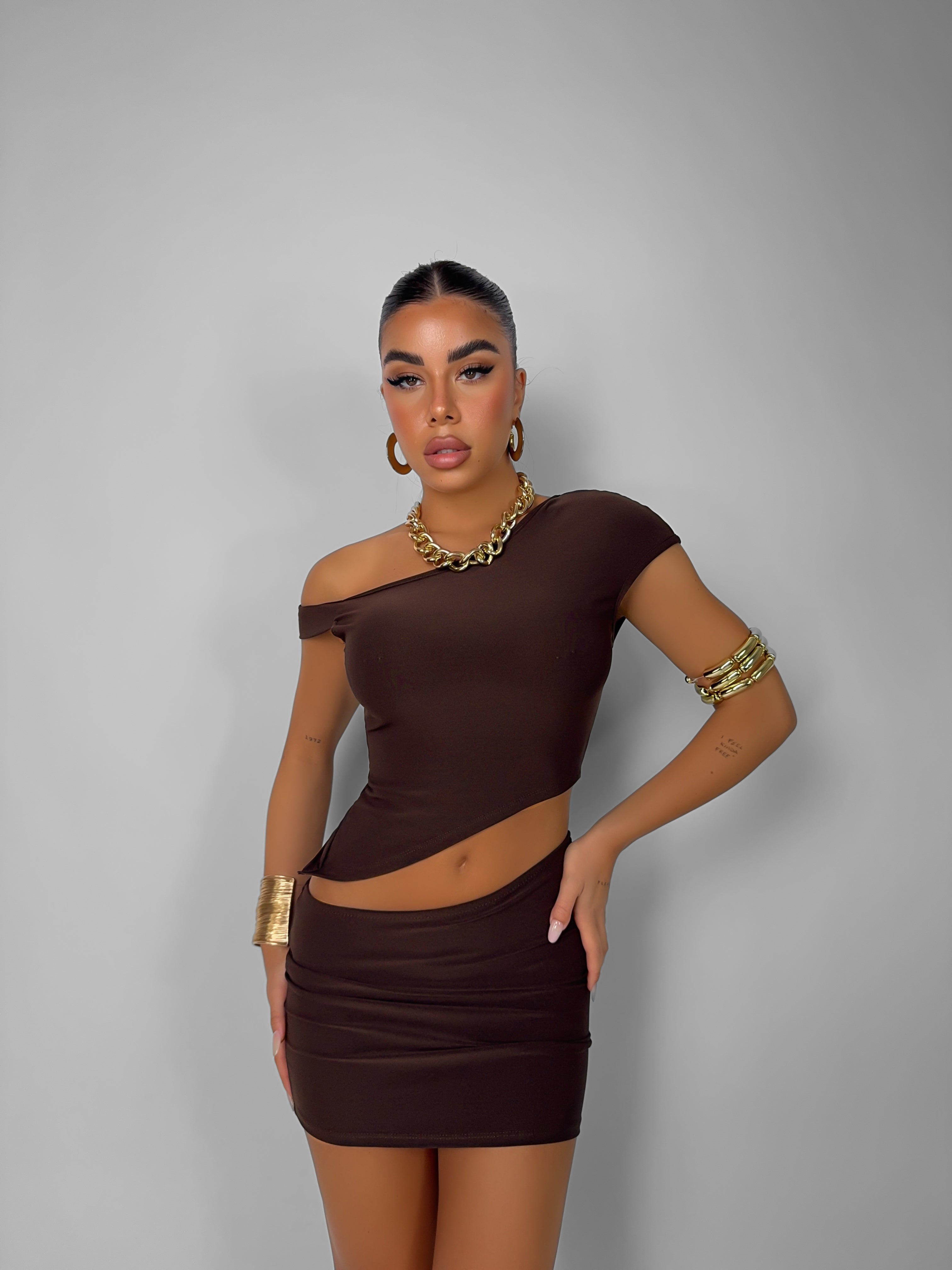 Completo Bold&Bare - Brown