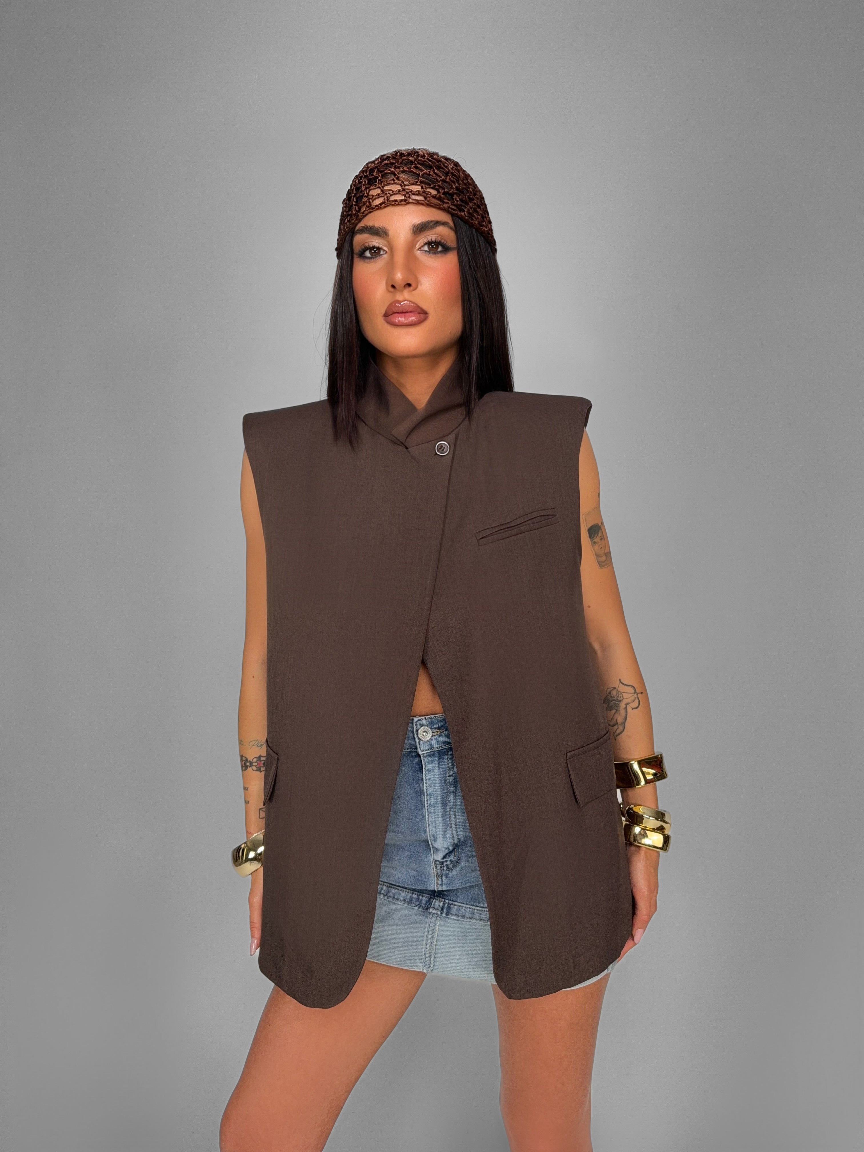 Top One-Closure-Brown