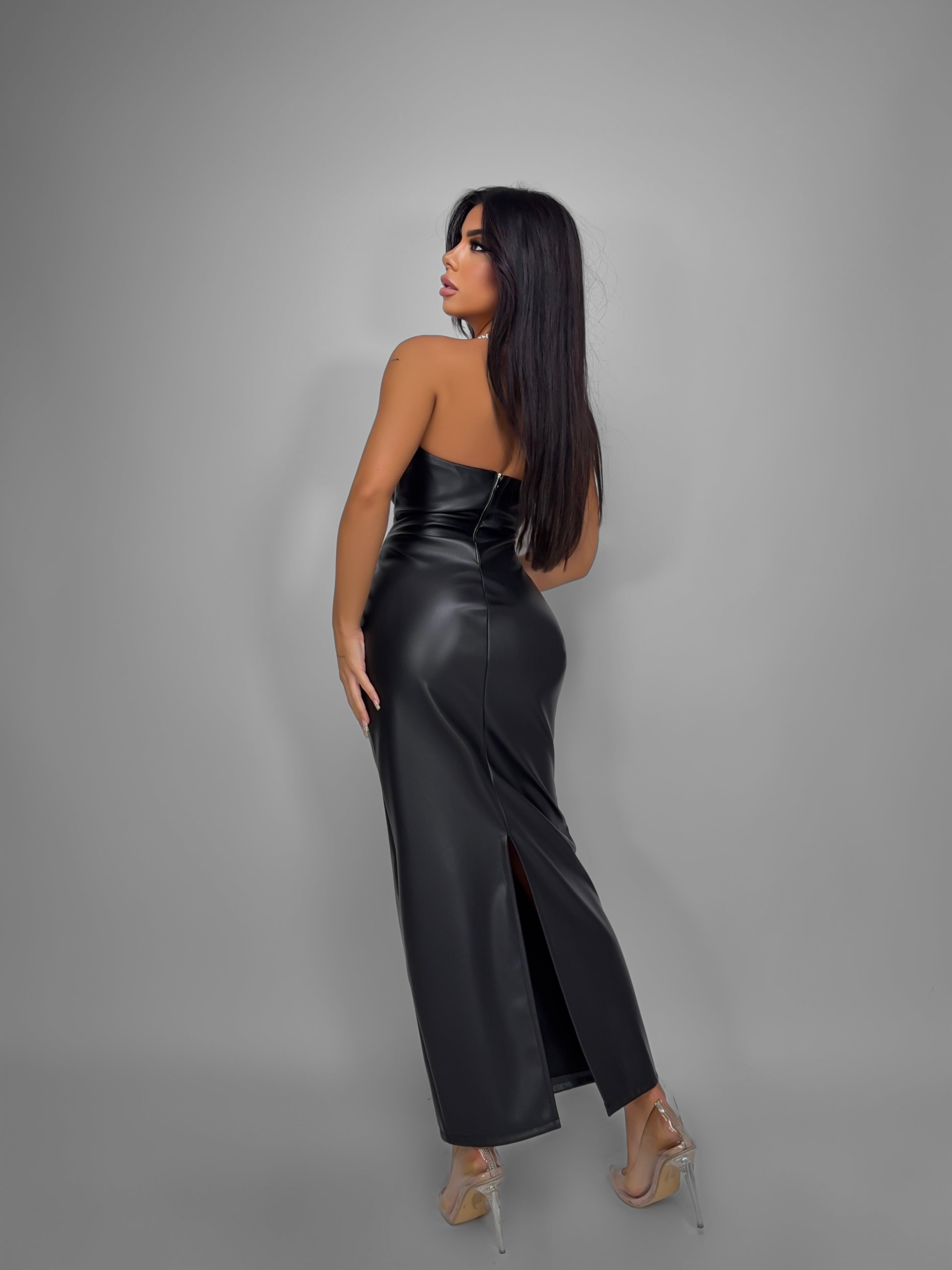 Abito Leather Silhouette
