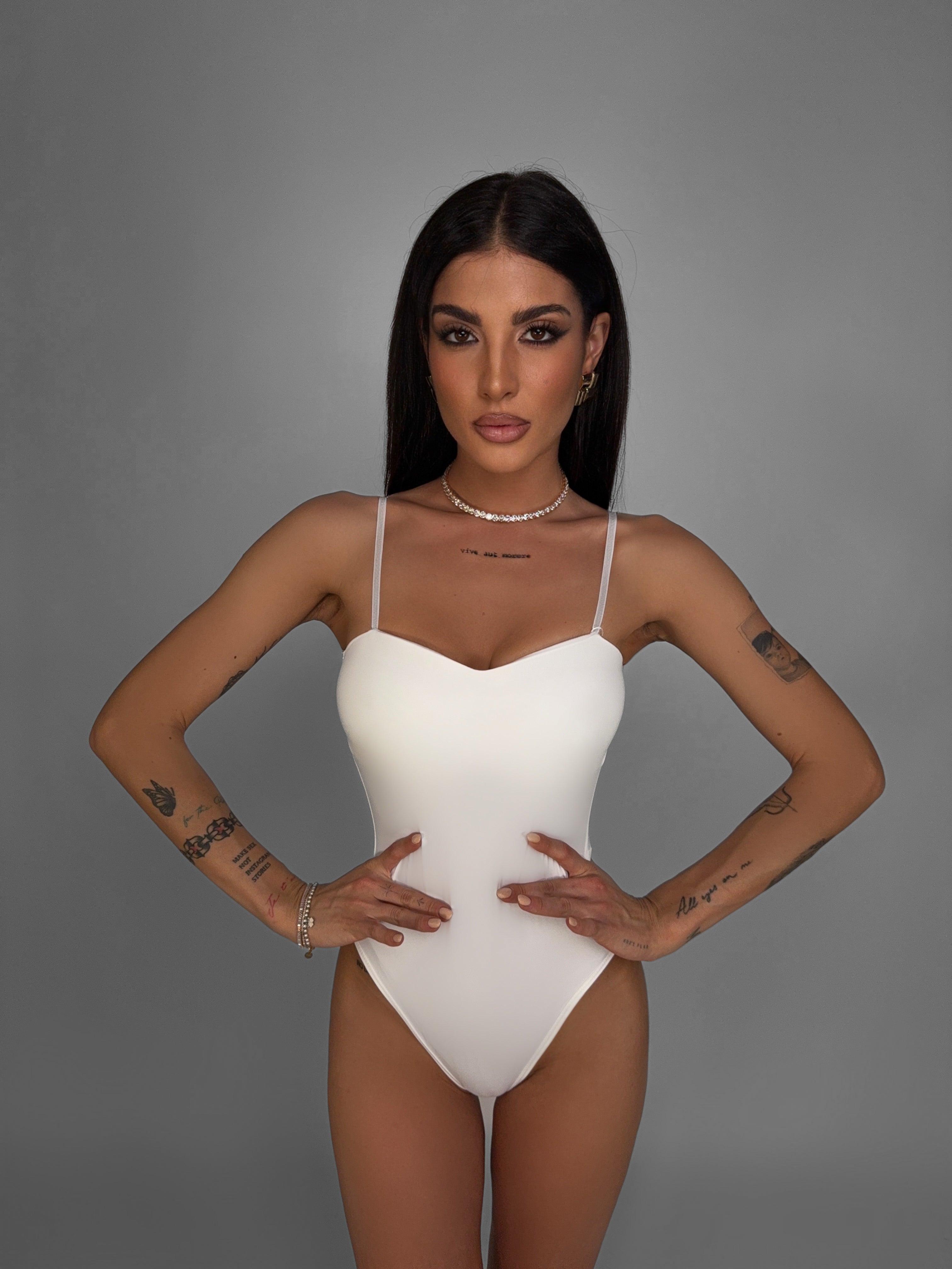 Body Shape Line-White