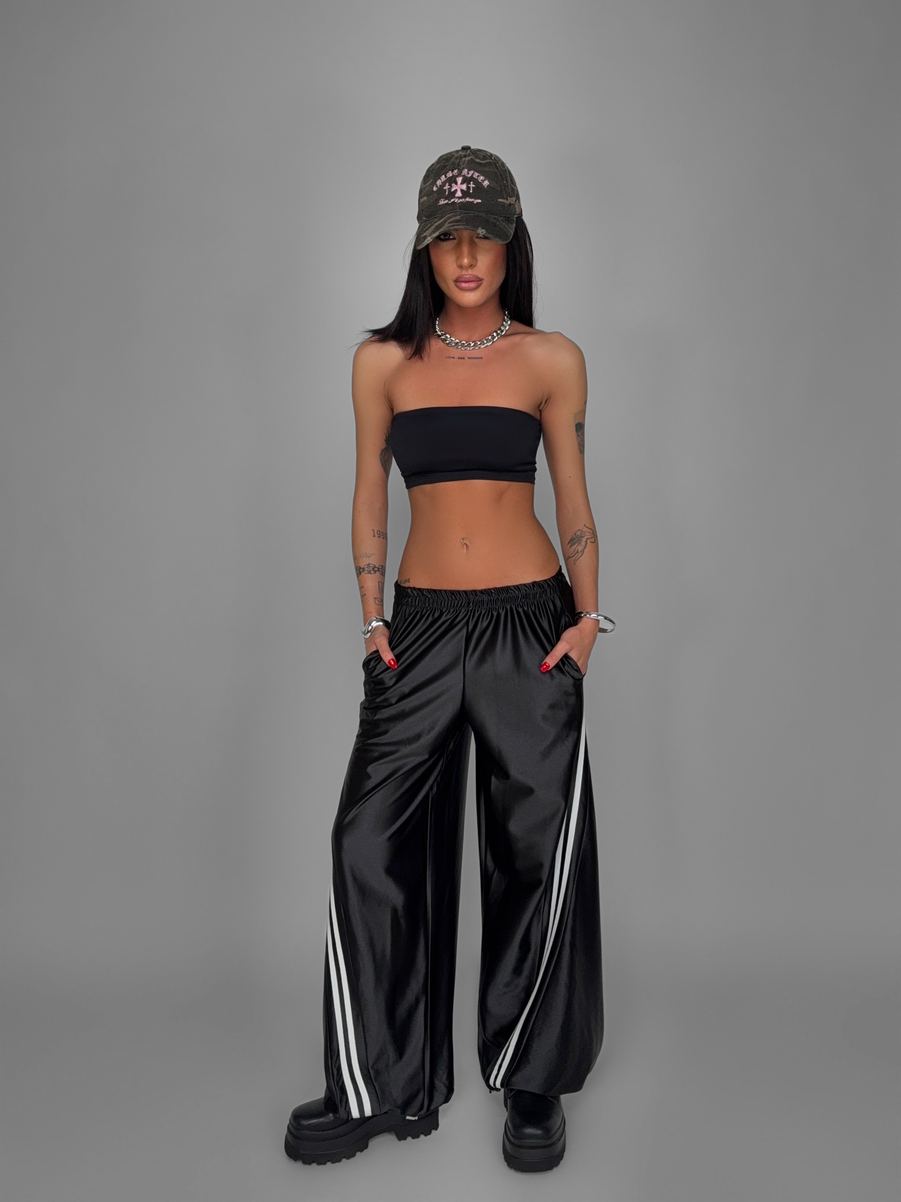 Total Look Cuffed Black