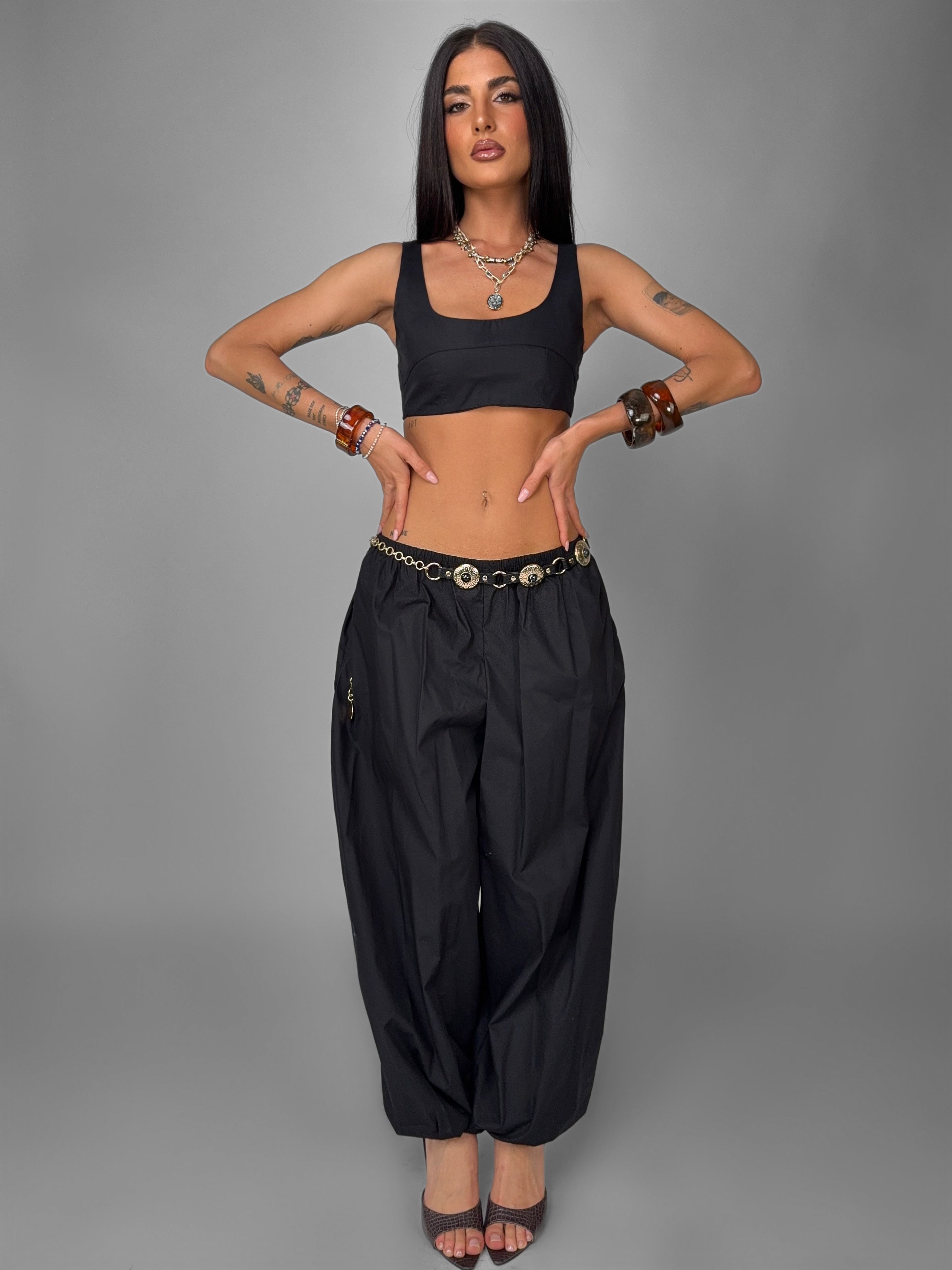 Completo Contemporary-Black