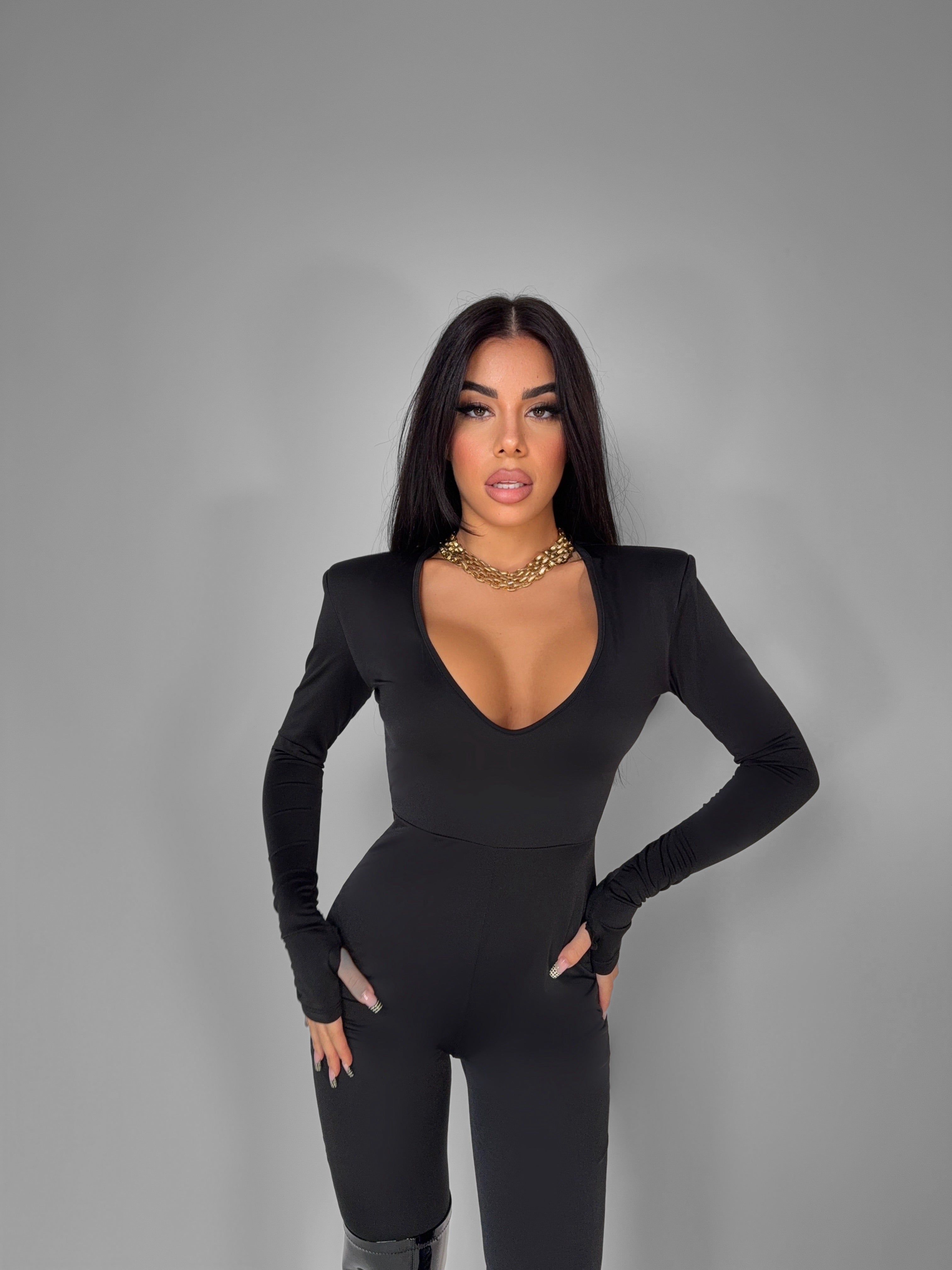 Tuta V Neck - Black