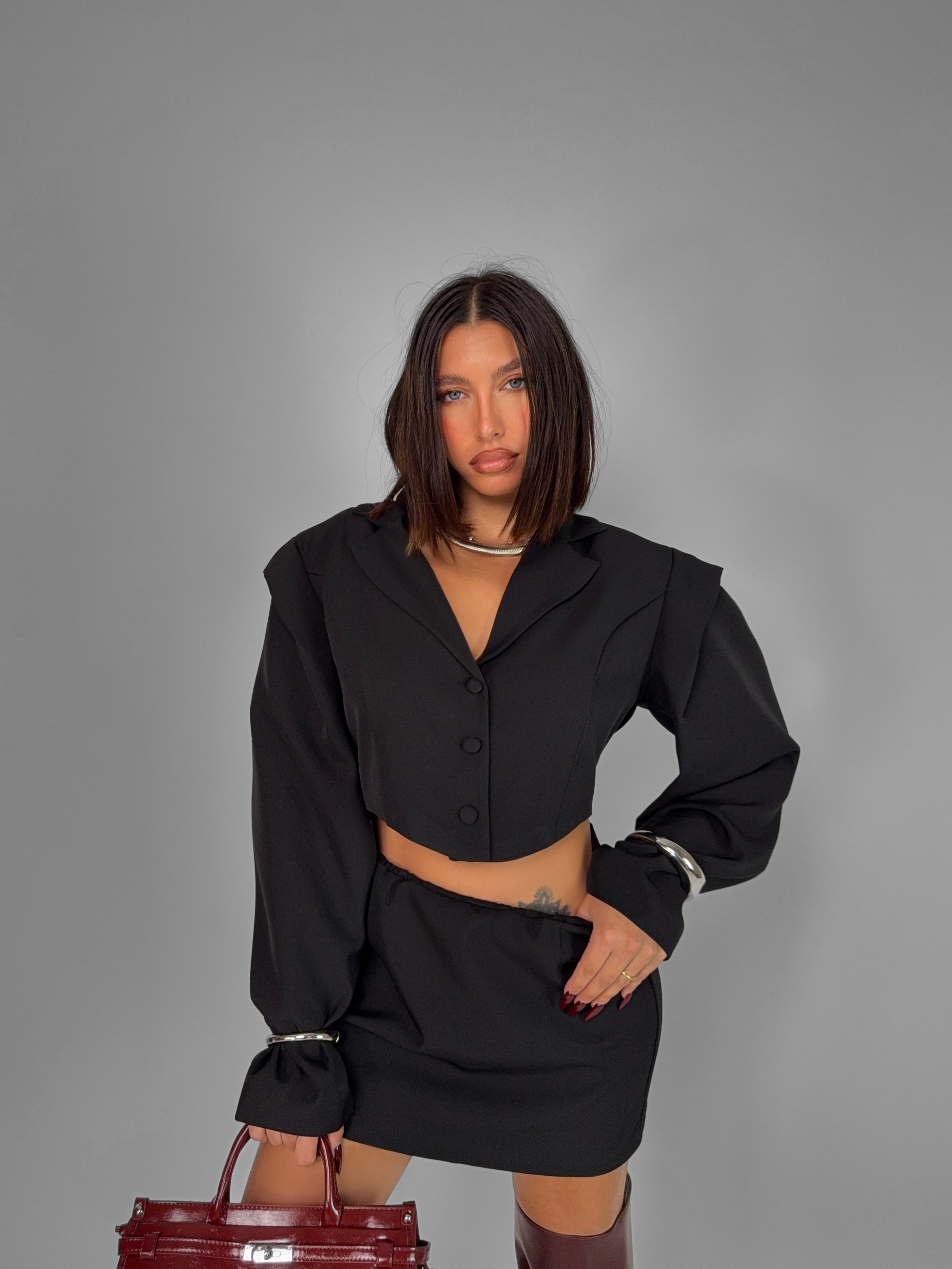 Completo Elegant Shoulder