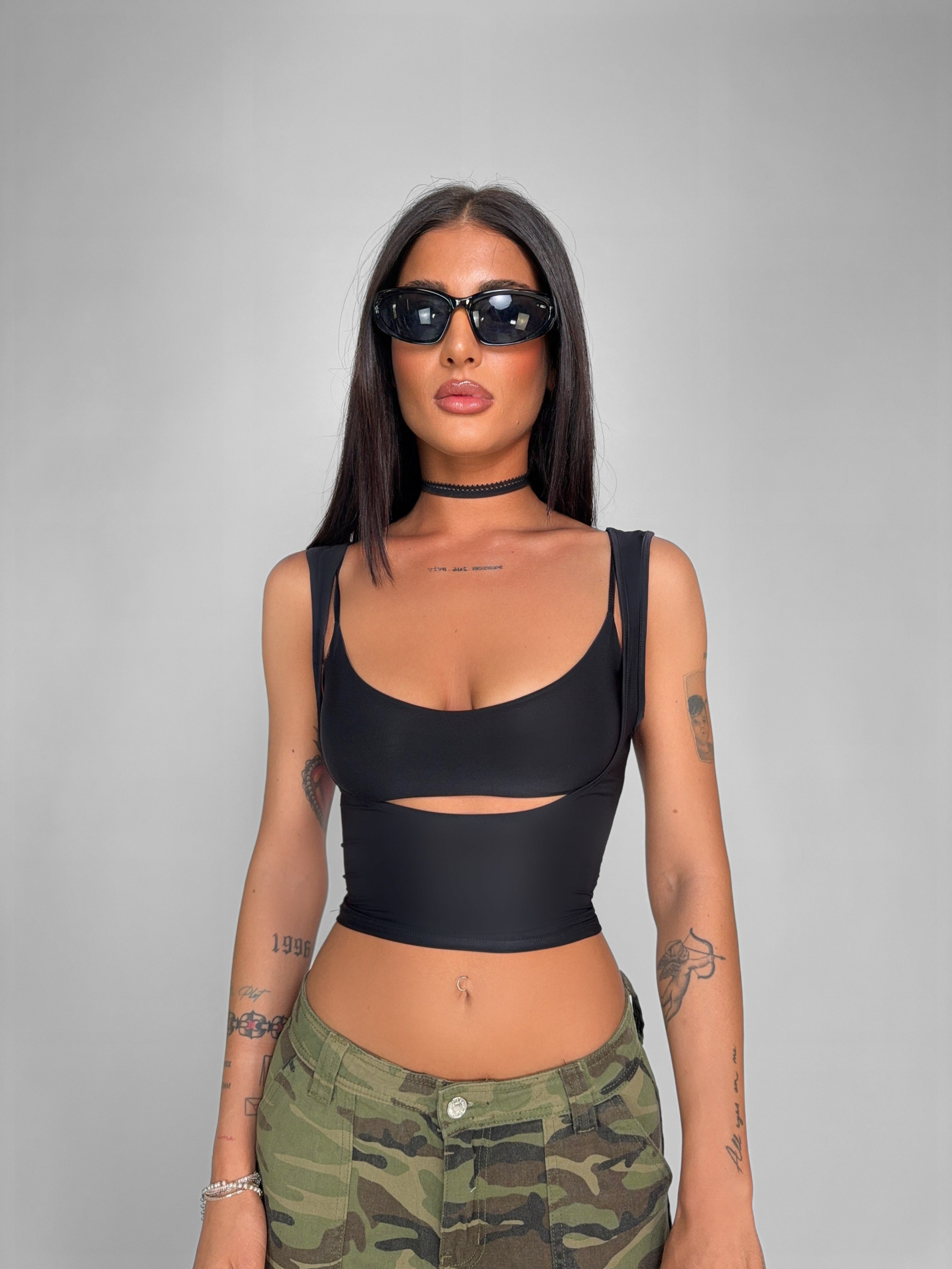 Top Subtle - Black