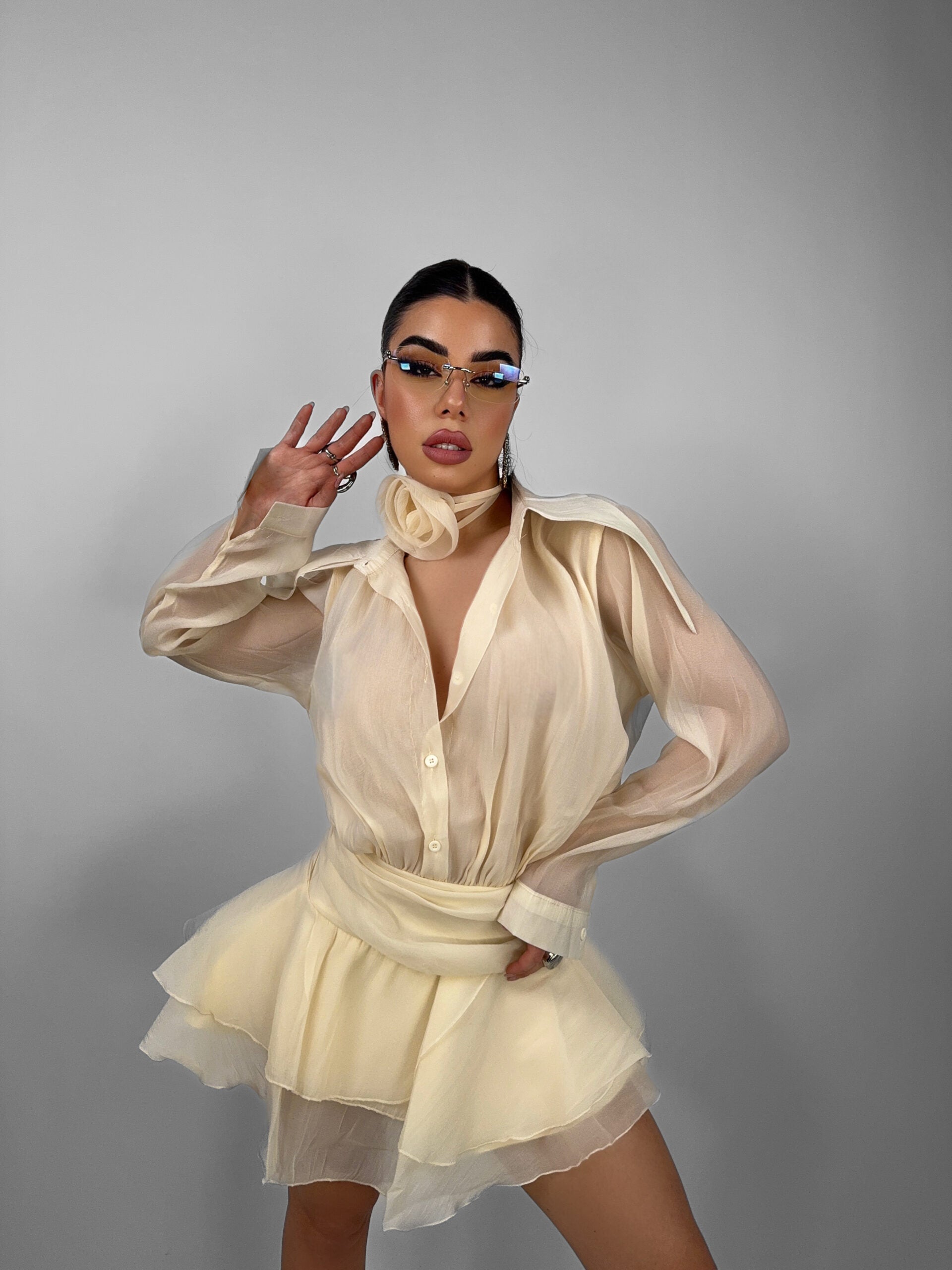 Abito Rose Veiled
