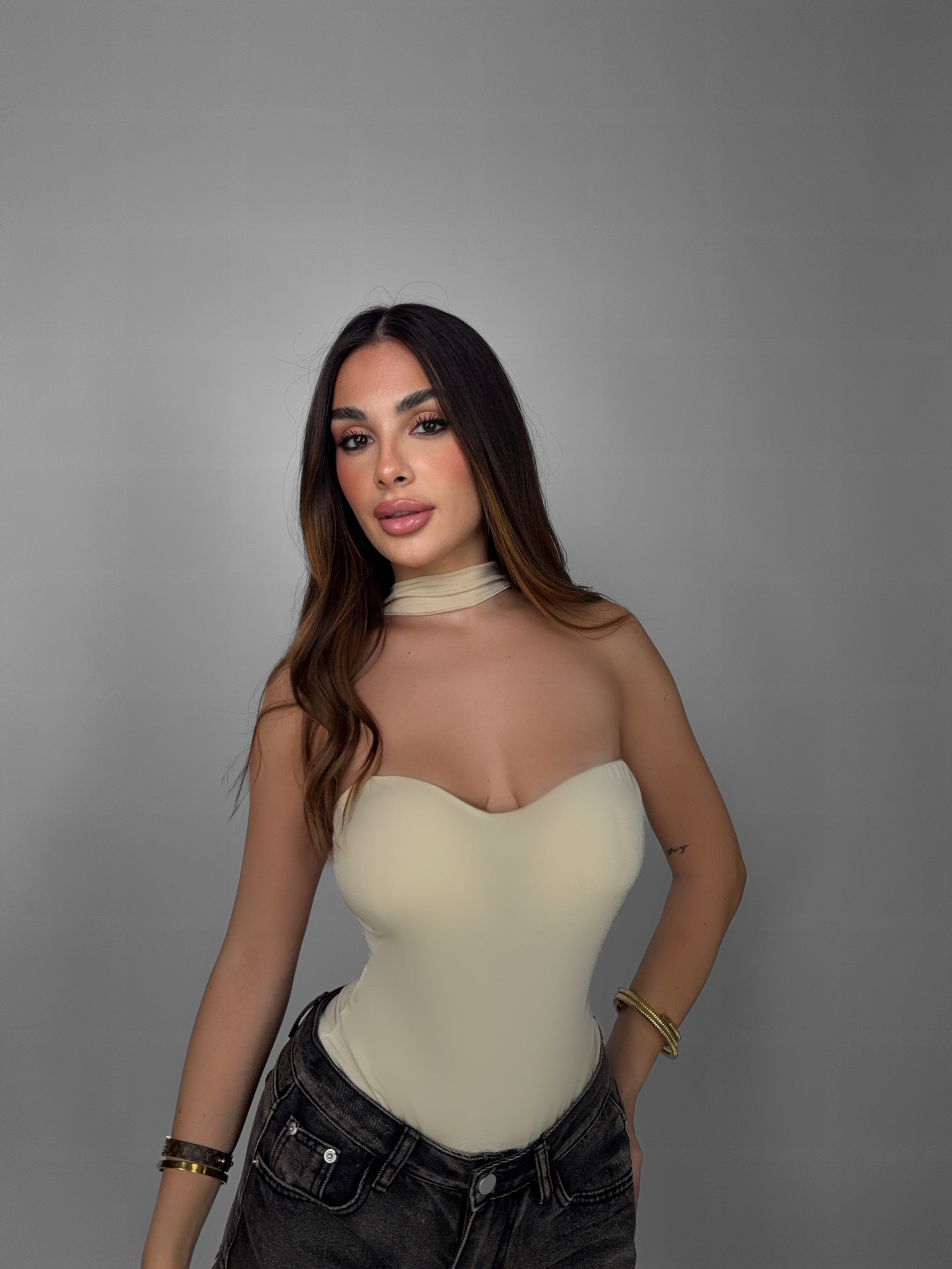 Body Chocker Babe