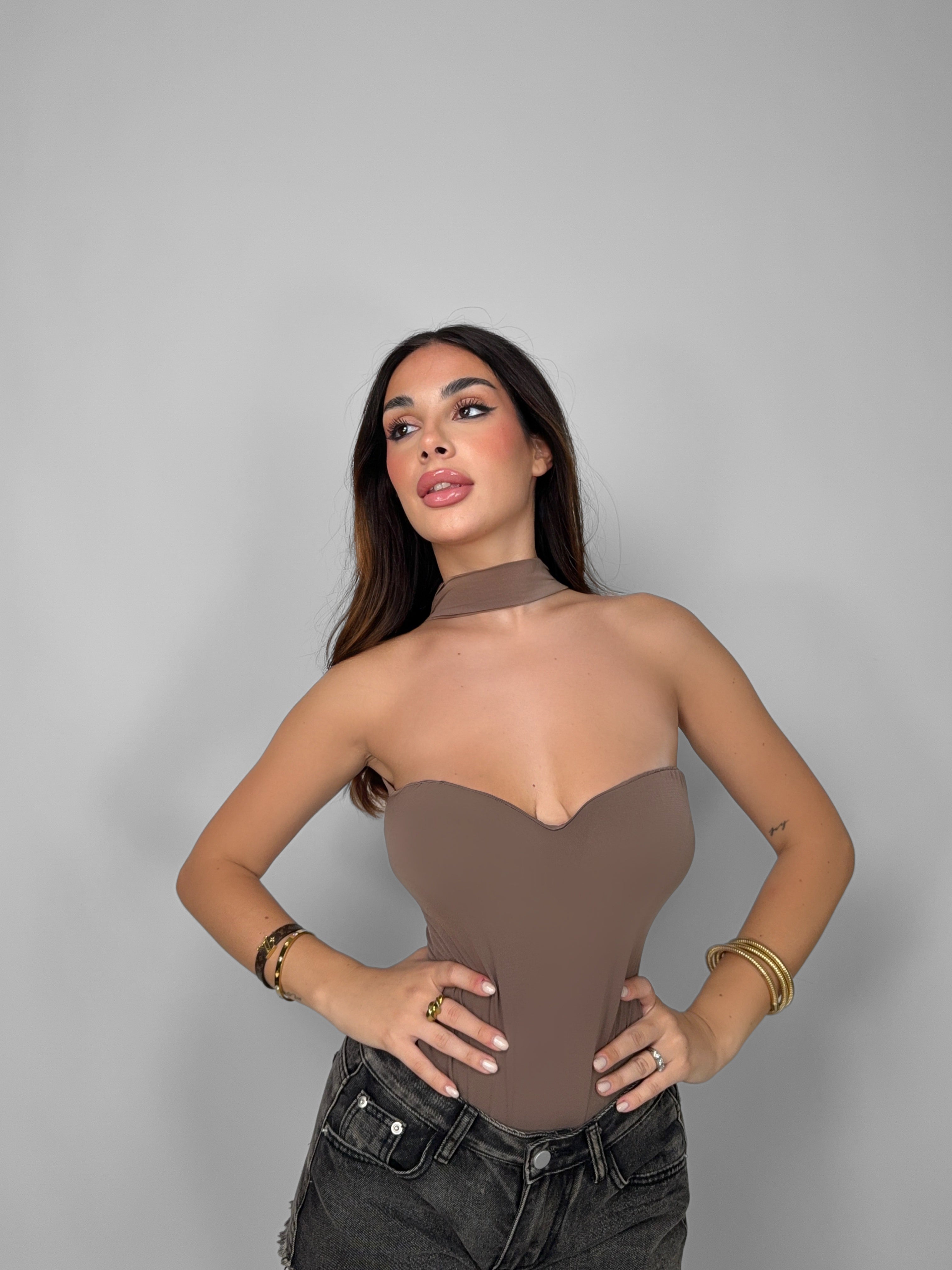 Body Chocker Babe