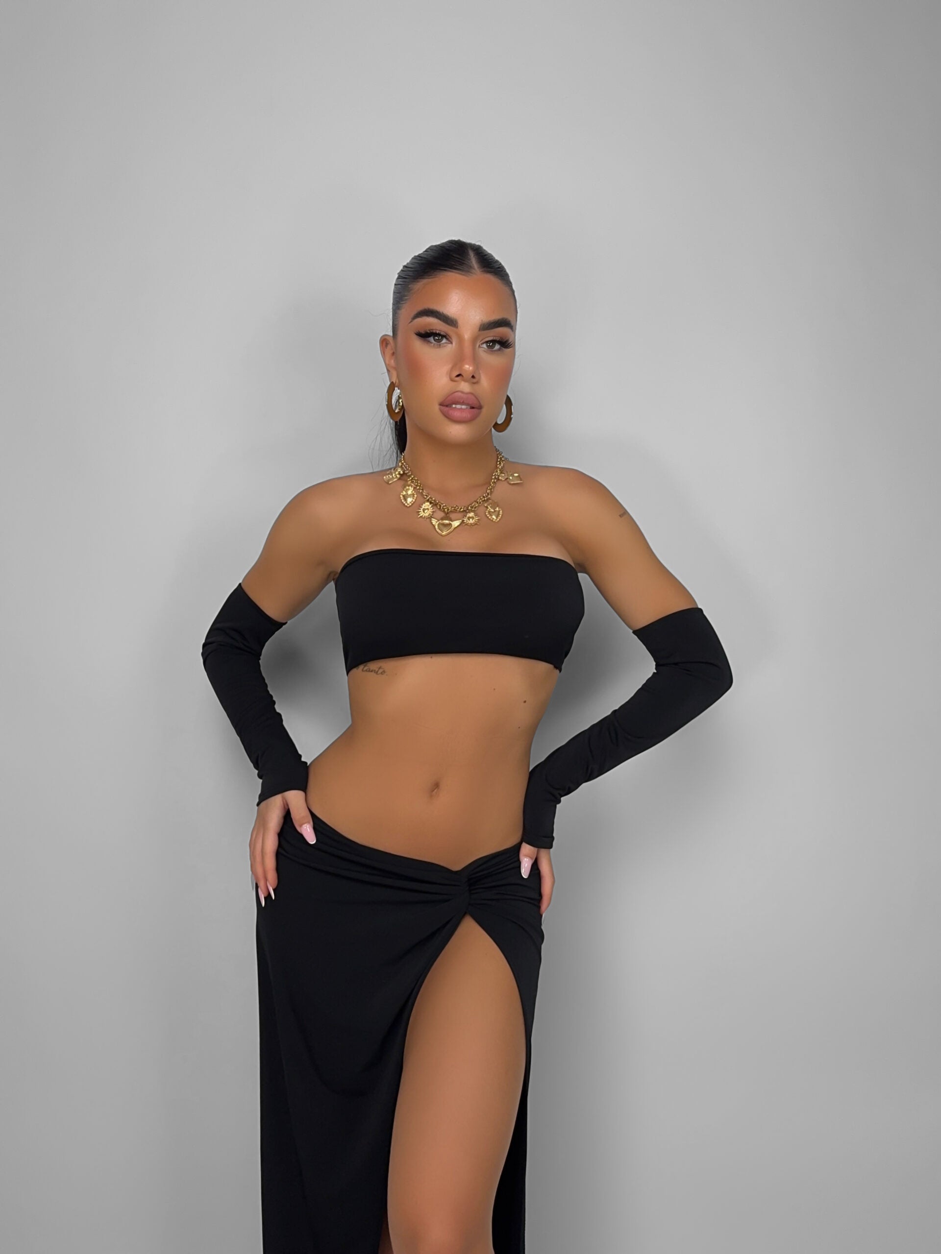 Completo Look At Me - Black