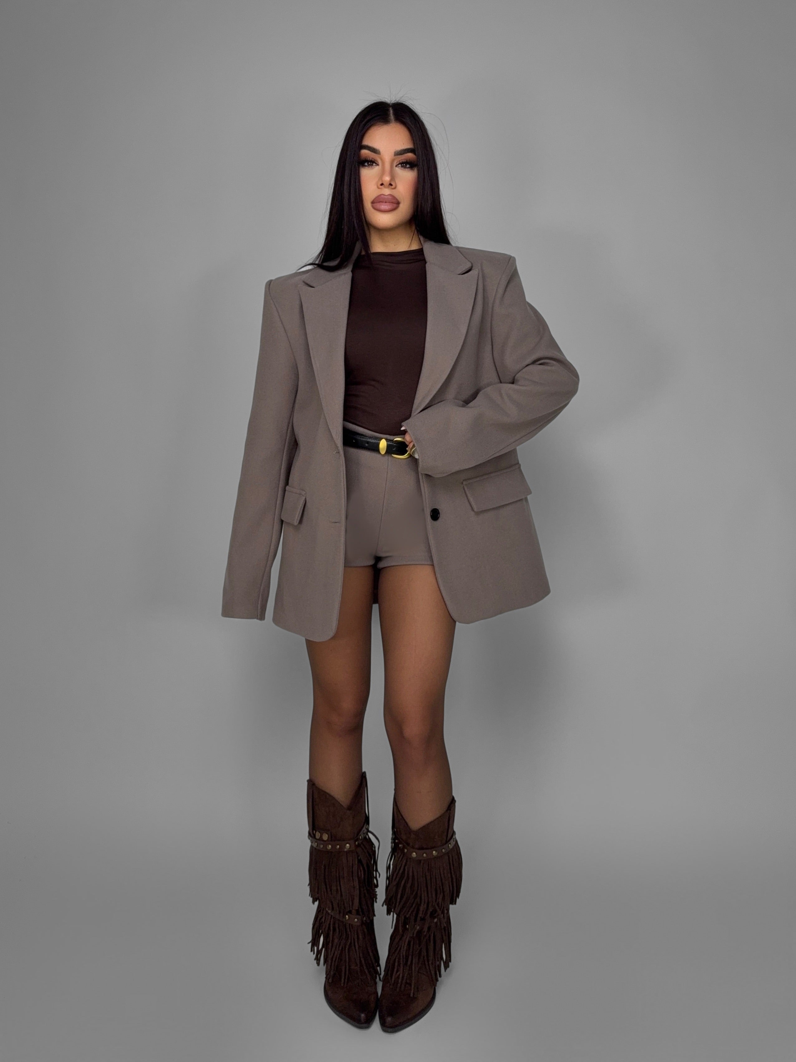 Total Look Material Girl Fango