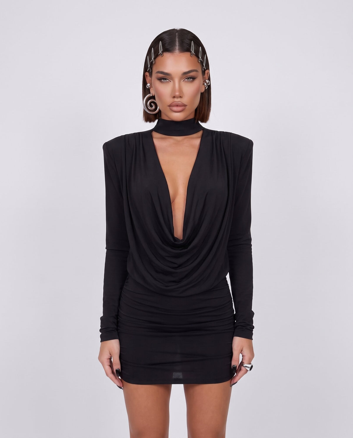 Abito Deep V